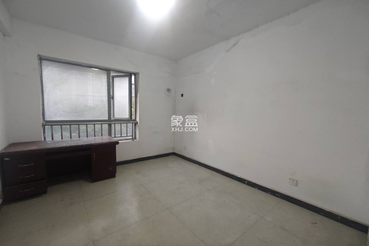 东宸19公馆  3室2厅2卫    3500.0元/月 东宸19公馆  3室2厅2卫    3500.0元/月室内图