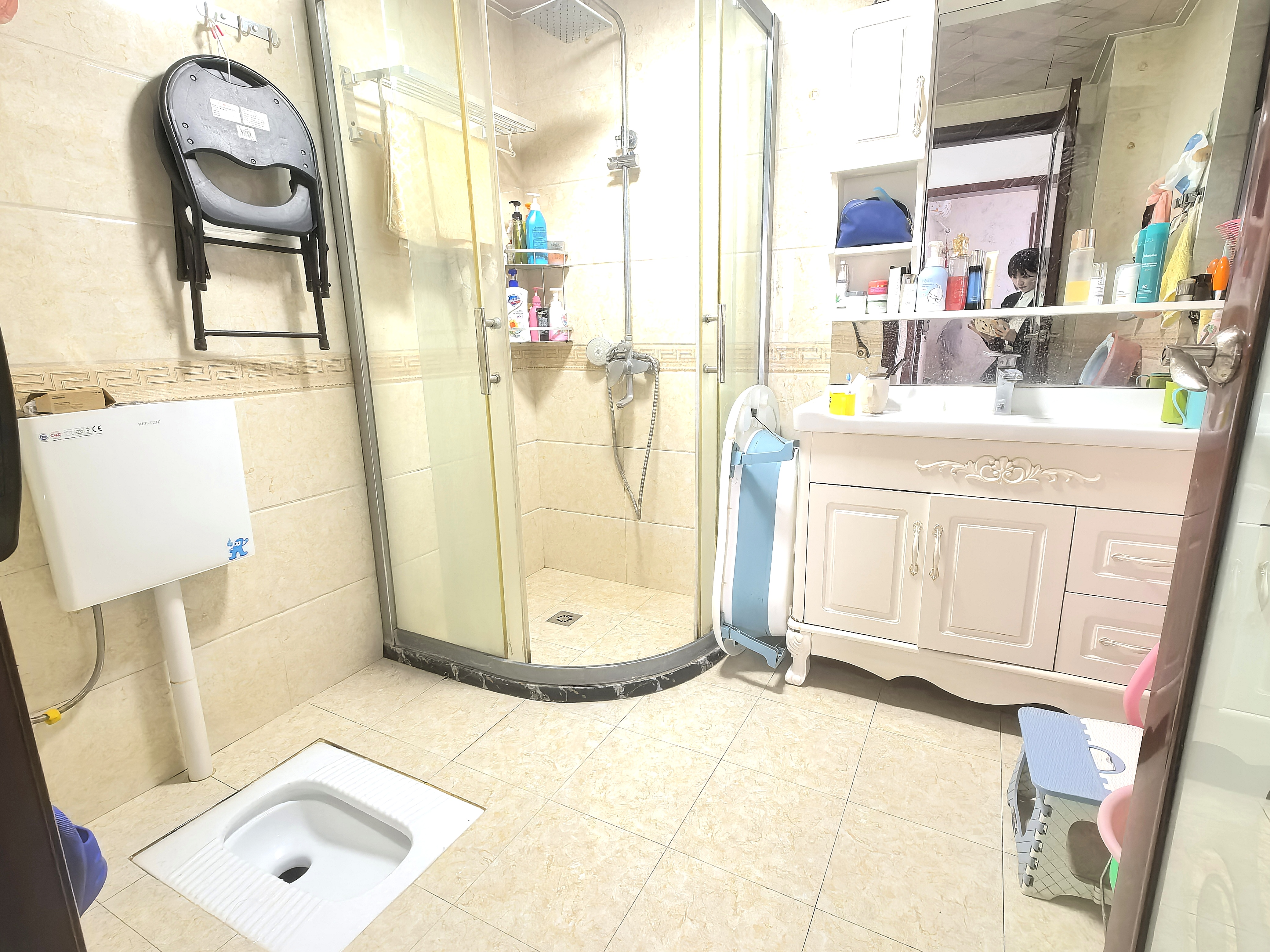 穿紫河月畔湾 2室2厅1卫 1800.0元/月 穿紫河月畔湾 2室2厅1卫 1800.0元/月室内图