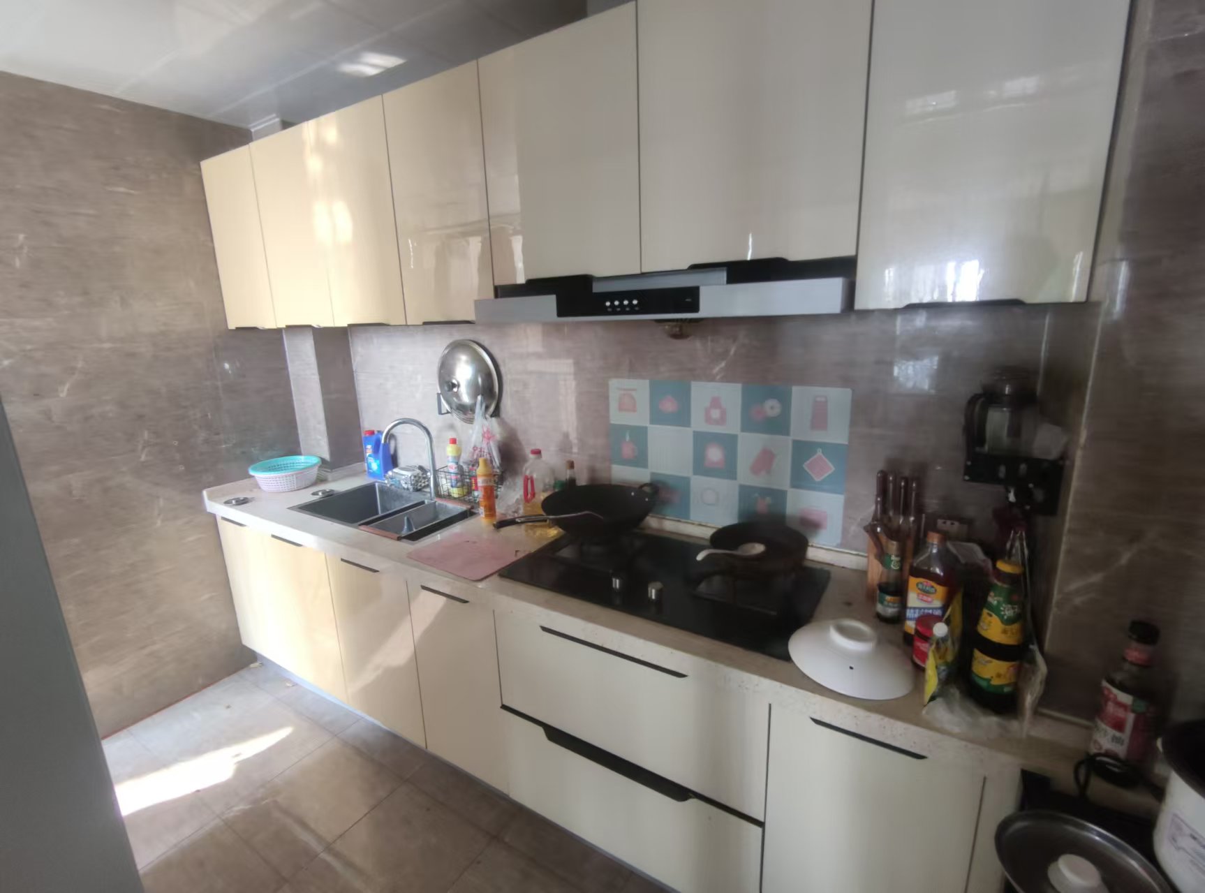 梓山湖公馆 1室1厅1卫 1600.0元/月 梓山湖公馆 1室1厅1卫 1600.0元/月室内图