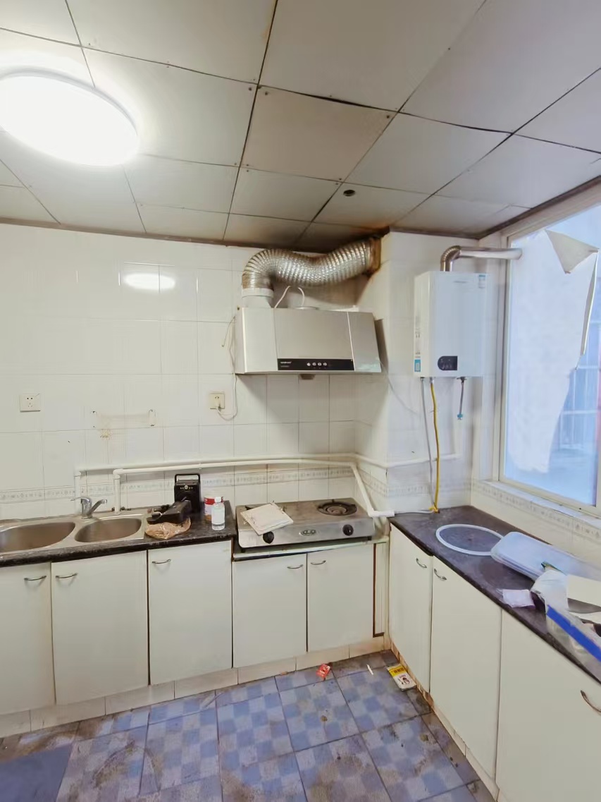 凯达园  2室2厅1卫    2800.0元/月室内图