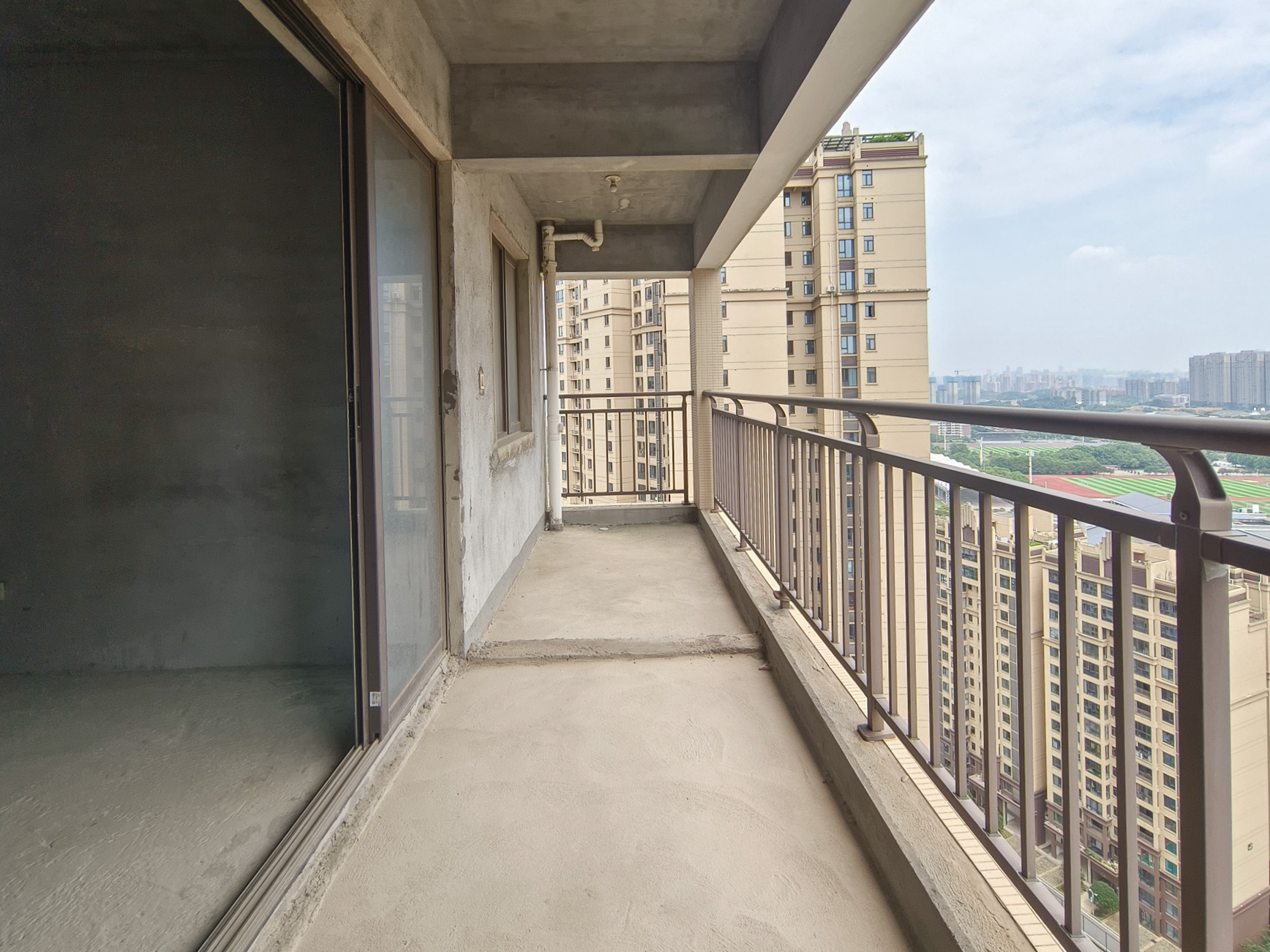 星雅美辰 3室2厅1卫 94.8万 星雅美辰 3室2厅1卫 94.8万阳台