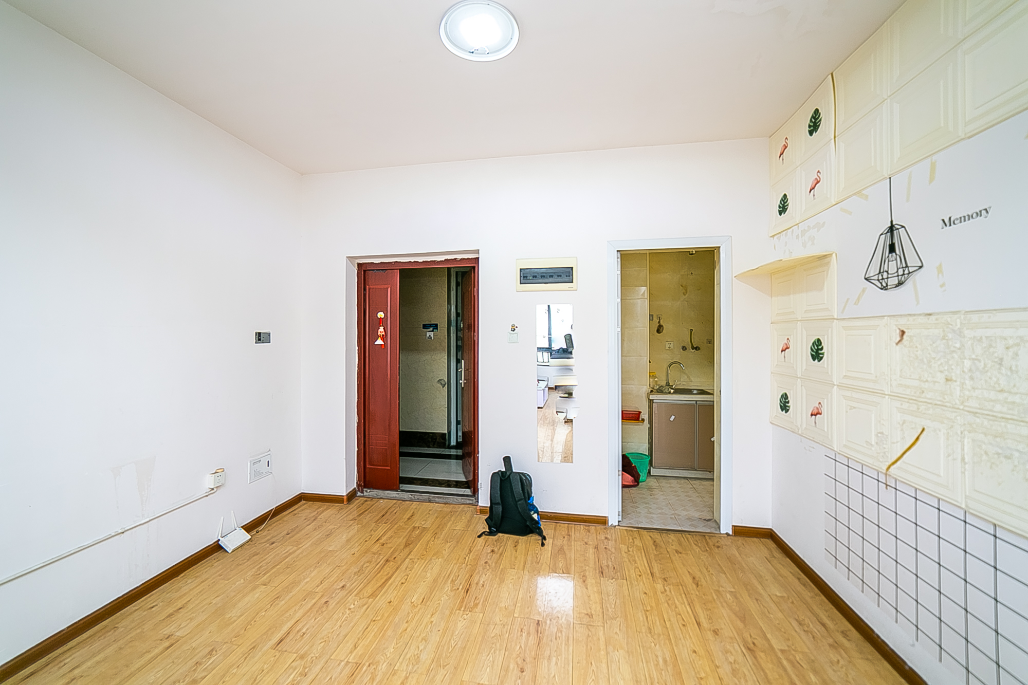 长盛岚庭  2室1厅1卫   78.00万 长盛岚庭  2室1厅1卫   78.00万客厅