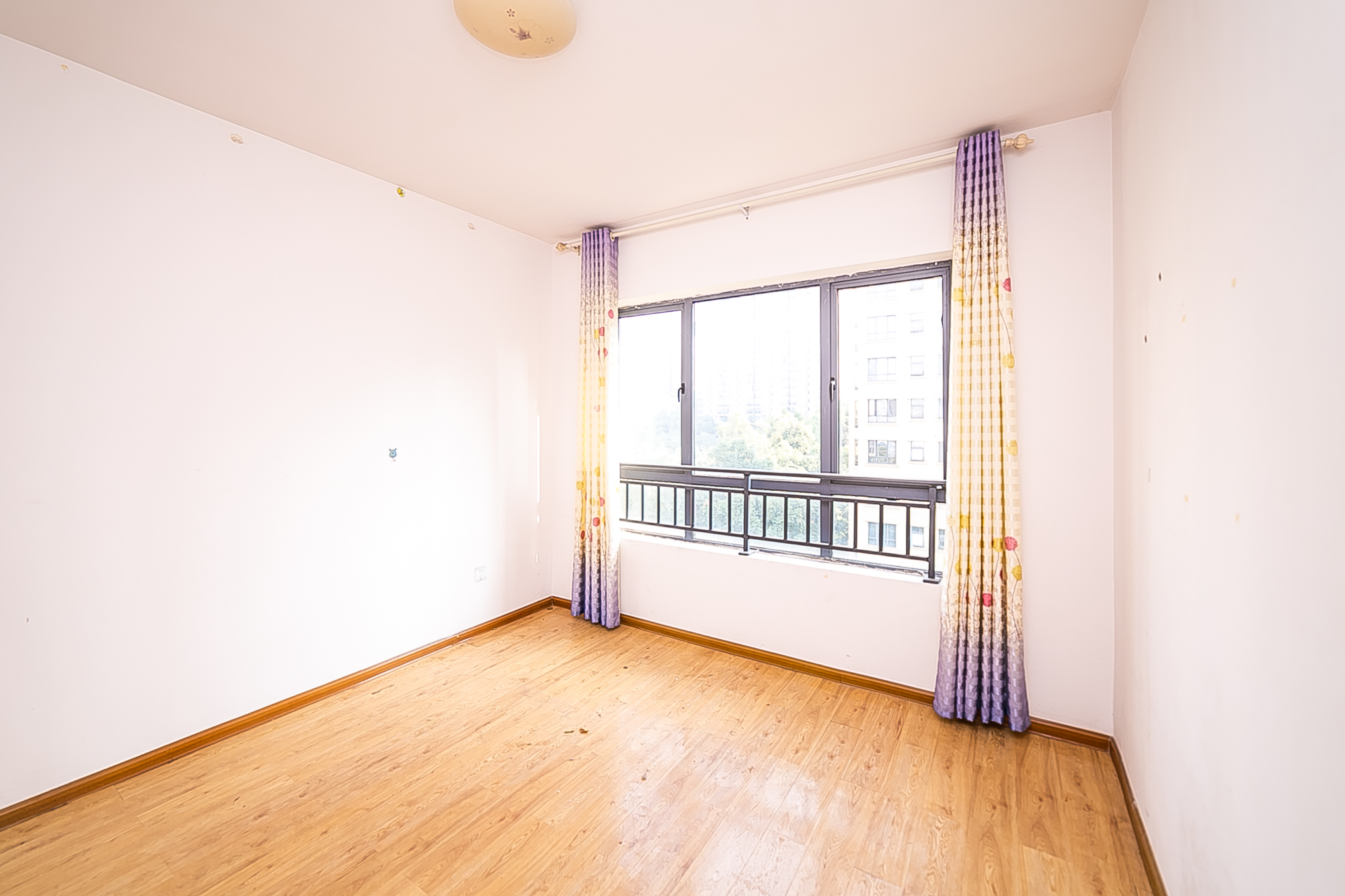 长盛岚庭  2室1厅1卫   78.00万 长盛岚庭  2室1厅1卫   78.00万卧室