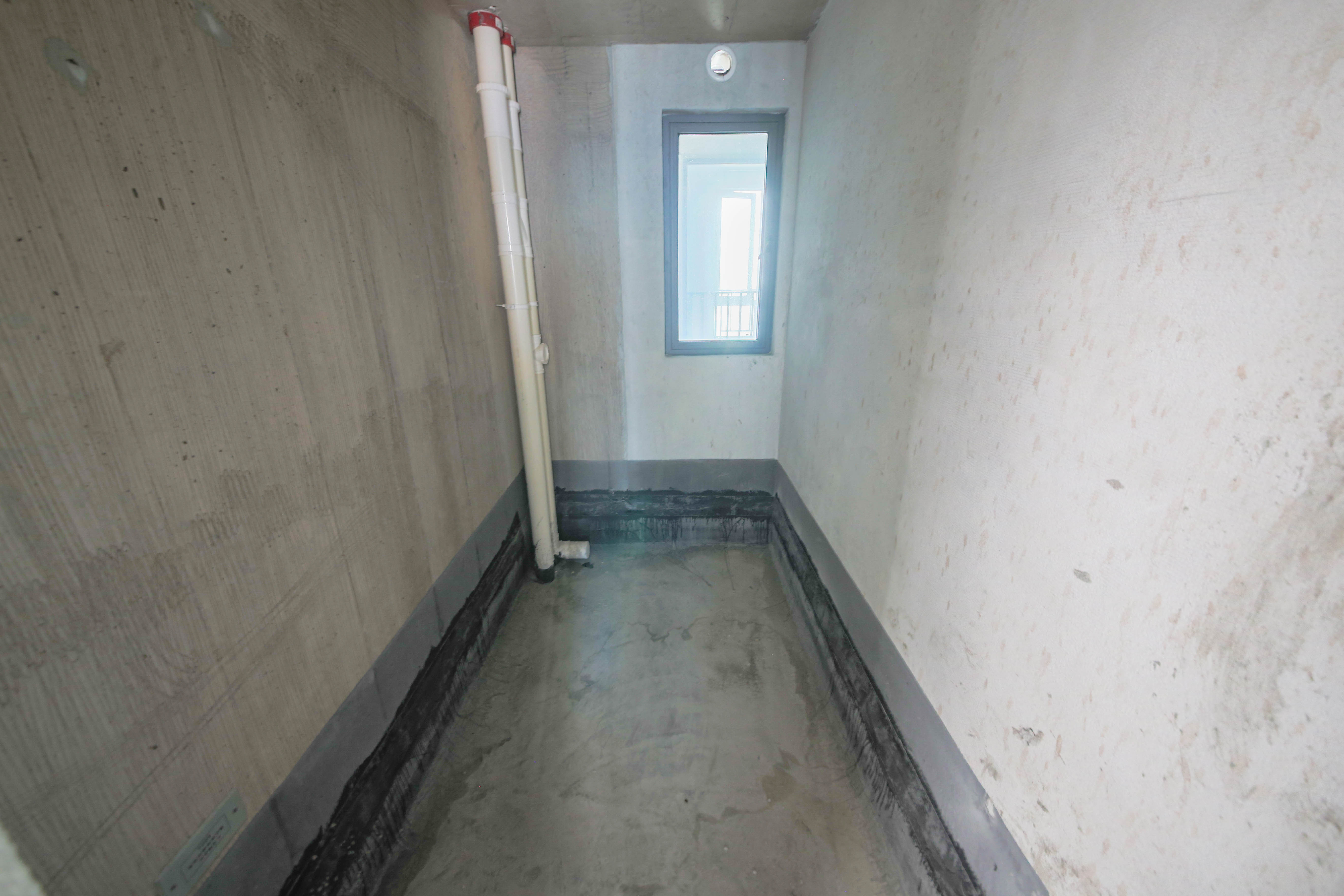 中建钰和城  3室2厅2卫    130.0万 中建钰和城  3室2厅2卫    130.0万卫生间