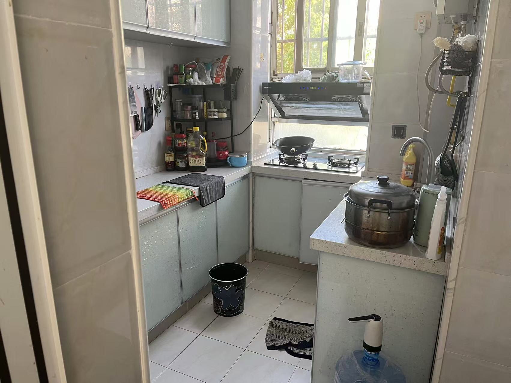 三湘小区 2室2厅1卫 1200.0元/月 三湘小区 2室2厅1卫 1200.0元/月室内图