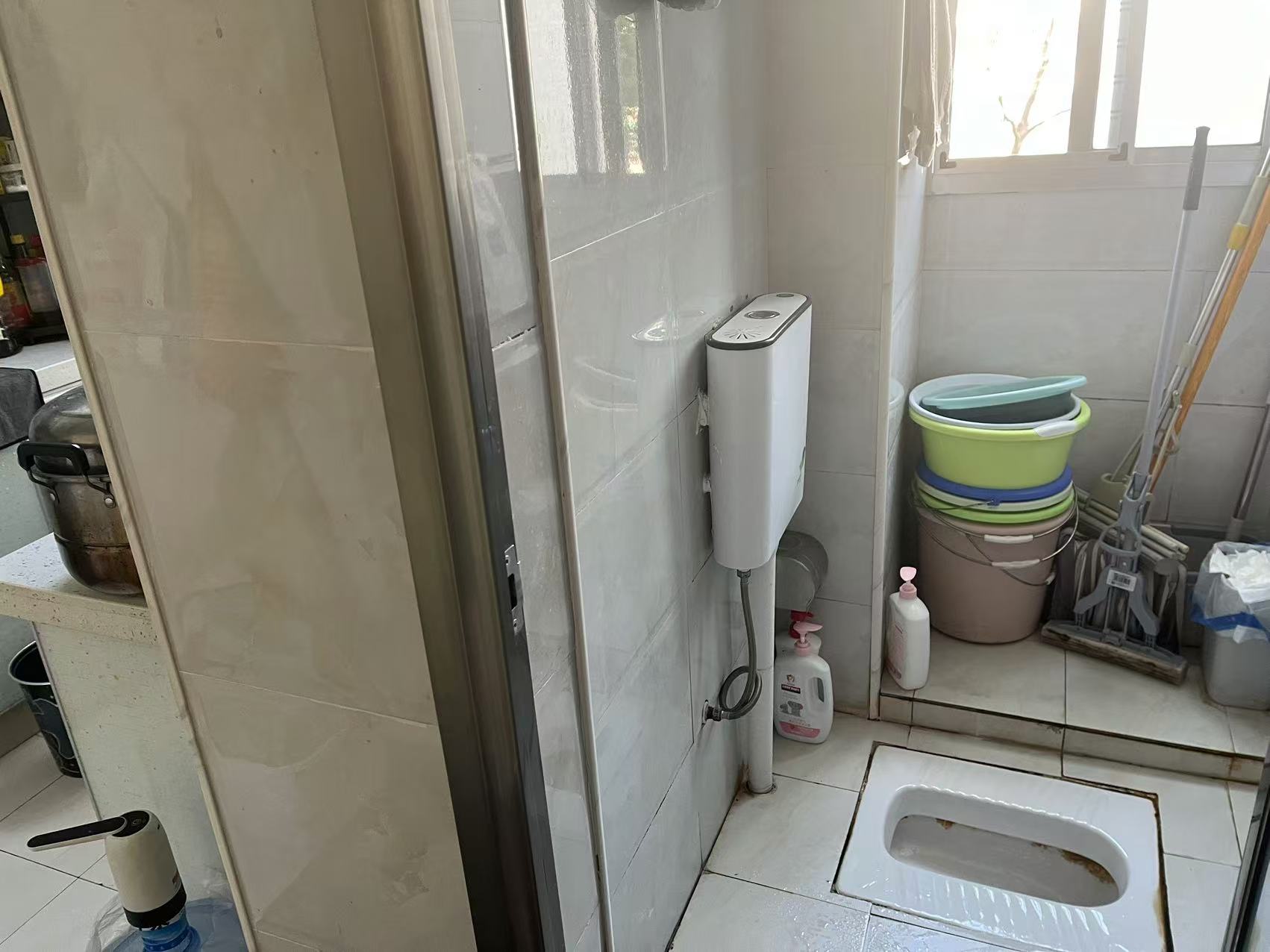 三湘小区 2室2厅1卫 1200.0元/月 三湘小区 2室2厅1卫 1200.0元/月室内图