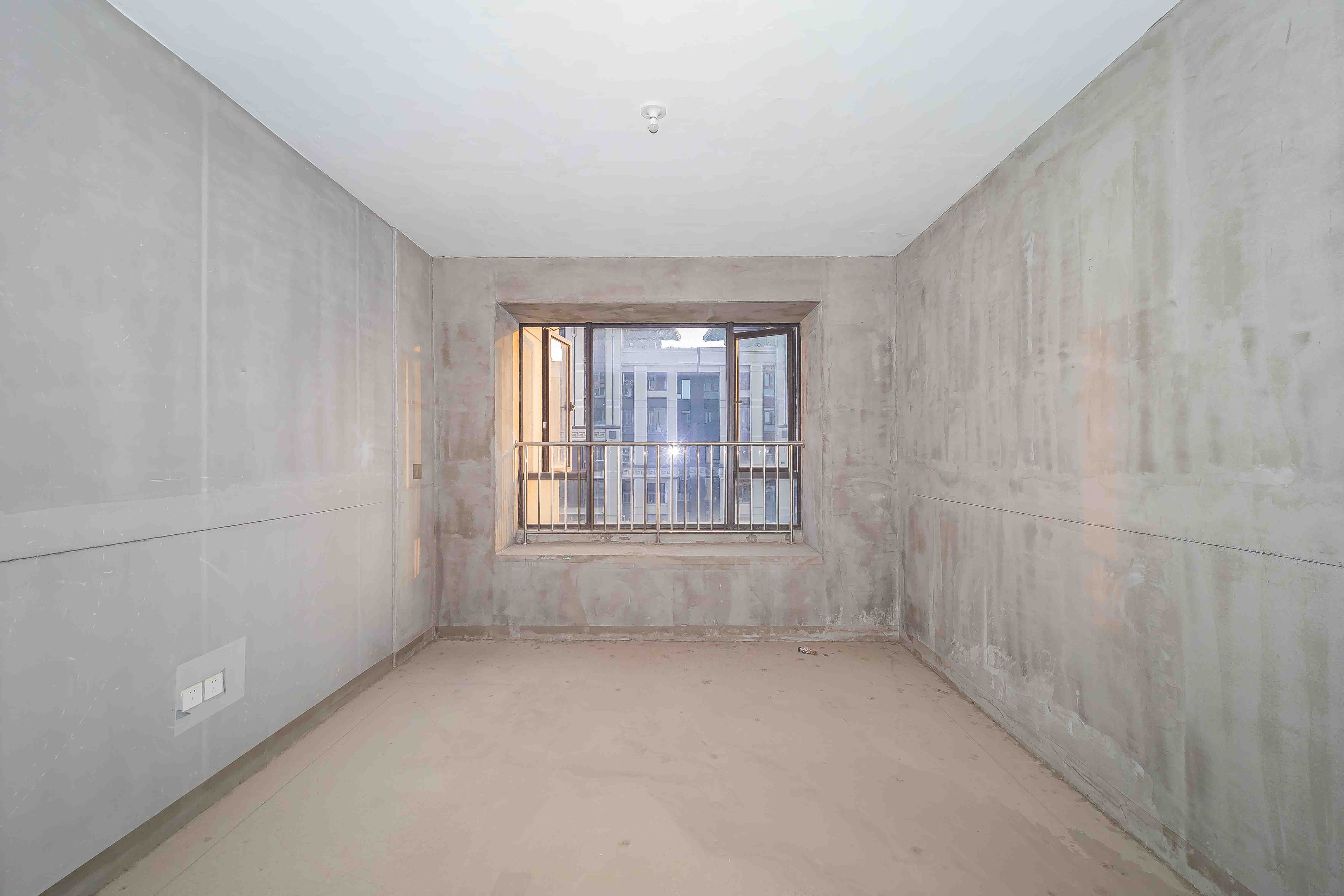 建发央玺（建发泱玺雅苑）  4室2厅2卫   398.00万卧室
