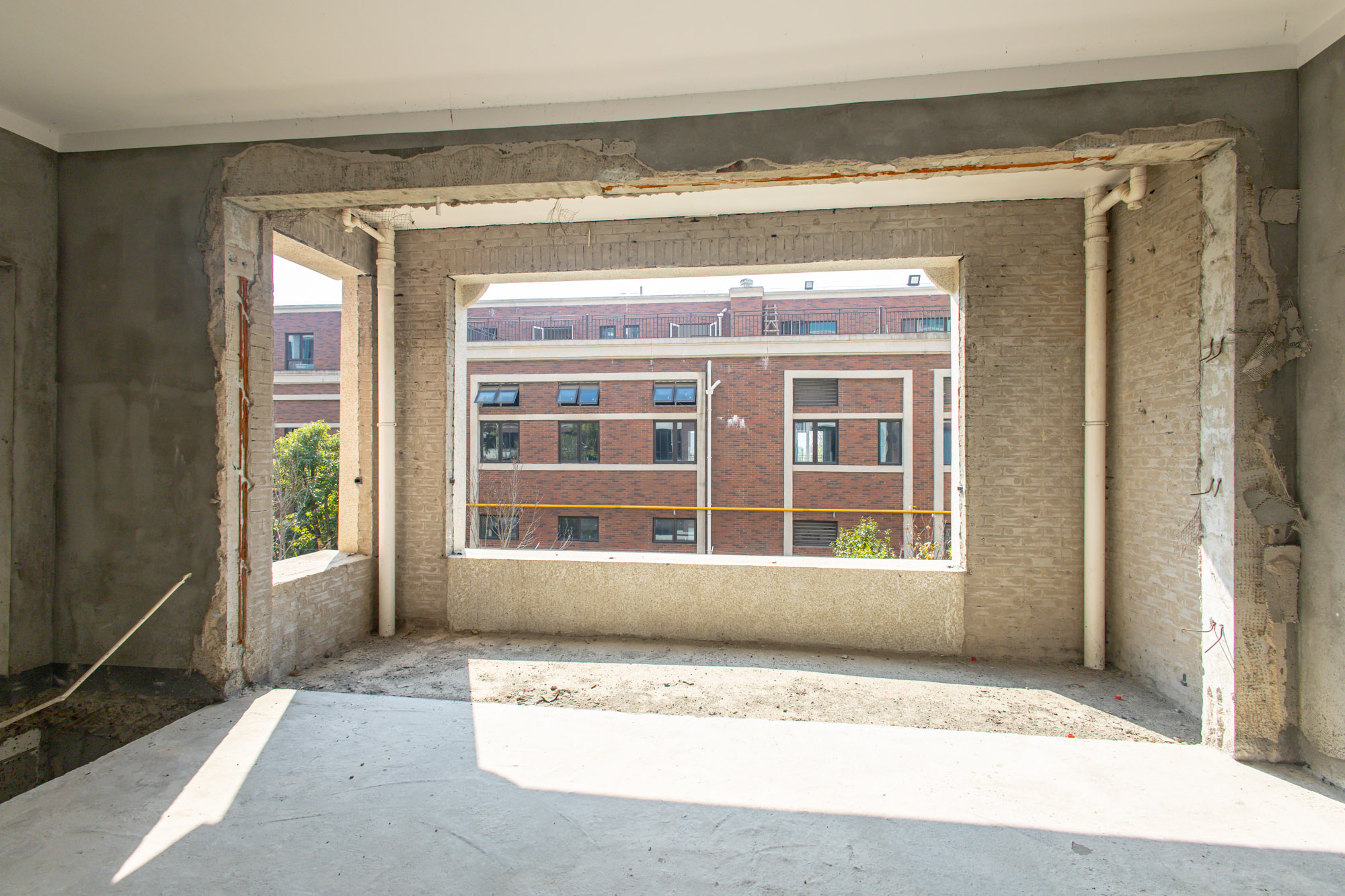 金地艺境 3室2厅2卫 201.8万 金地艺境 3室2厅2卫 201.8万阳台