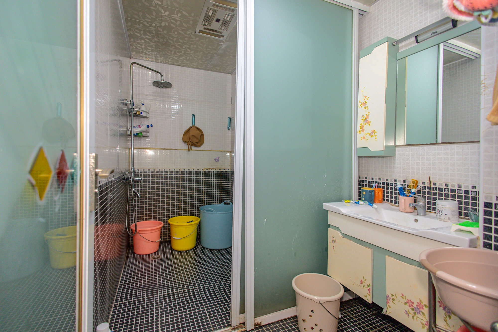 开源鑫景 3室2厅2卫 49.8万 开源鑫景 3室2厅2卫 49.8万卫生间