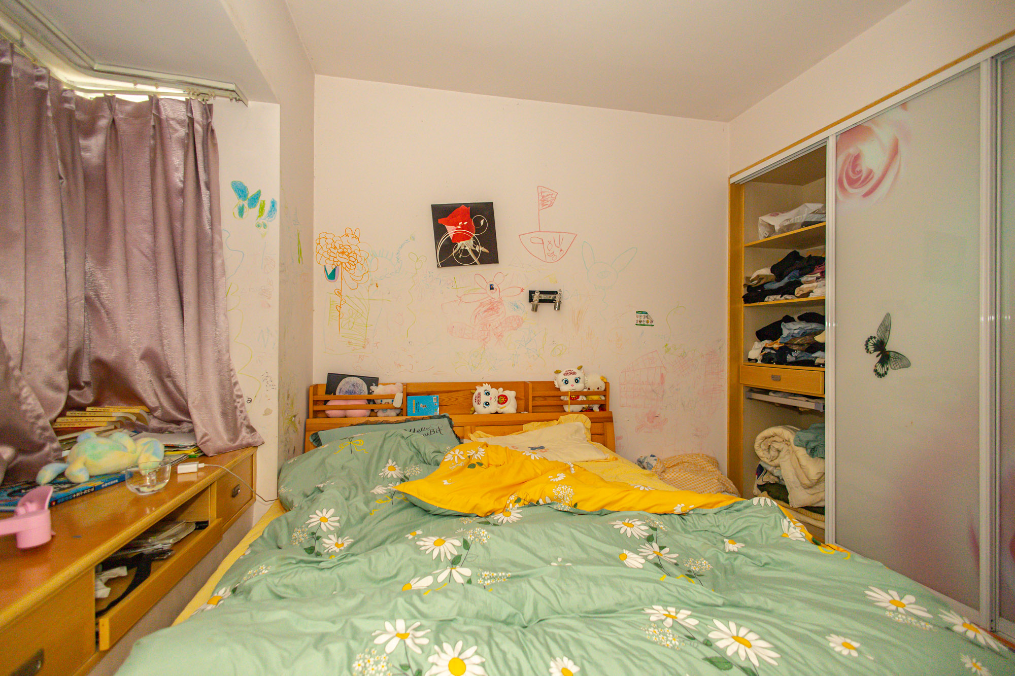 开源鑫景 3室2厅2卫 49.8万 开源鑫景 3室2厅2卫 49.8万卧室