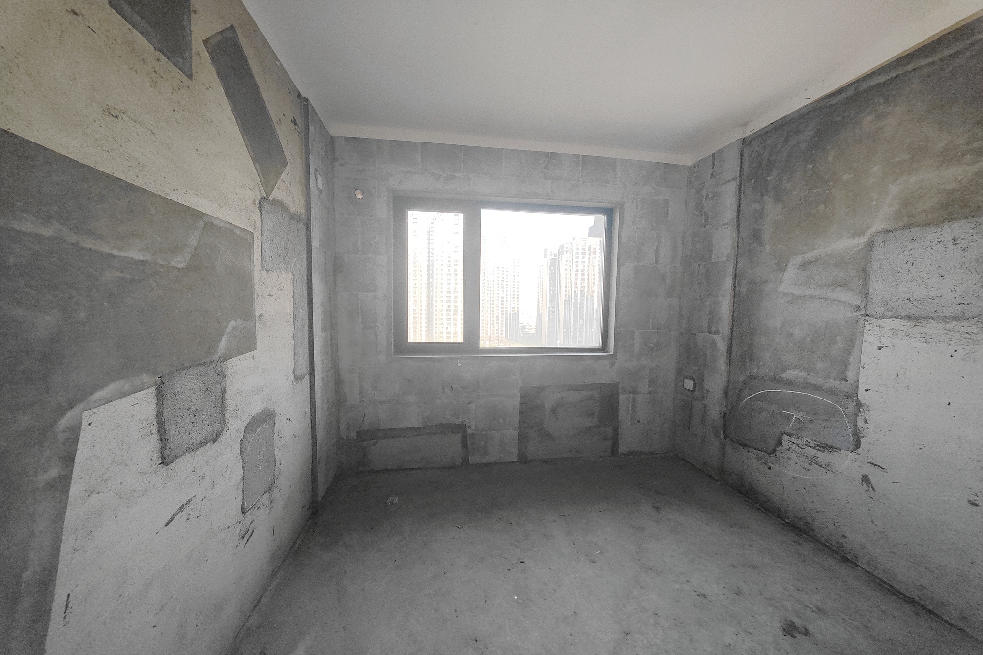 保利大都汇一期、二期  4室2厅2卫    156.0万 保利大都汇一期、二期  4室2厅2卫    156.0万卧室