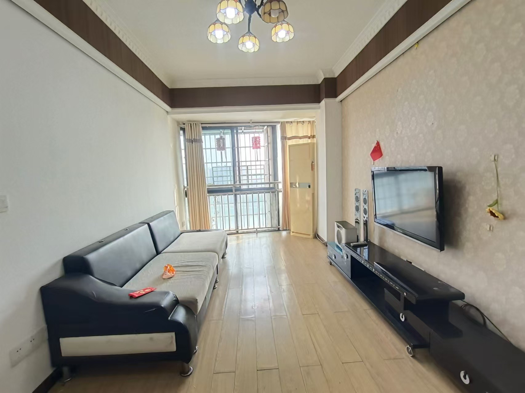 资江明珠 2室2厅1卫 1500.0元/月 资江明珠 2室2厅1卫 1500.0元/月室内图