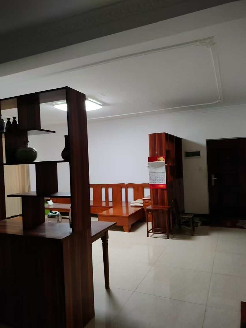 金柘北区 3室2厅2卫 1500.0元/月 金柘北区 3室2厅2卫 1500.0元/月室内图