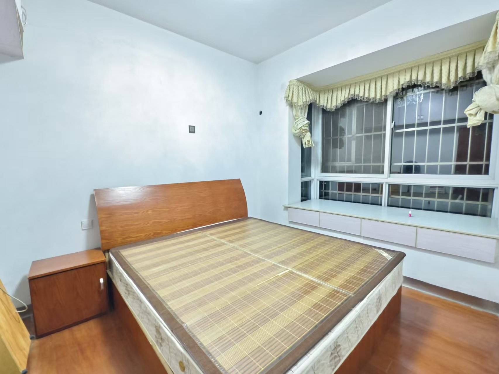 香博堡 3室2厅1卫 55.0万 香博堡 3室2厅1卫 55.0万室内图