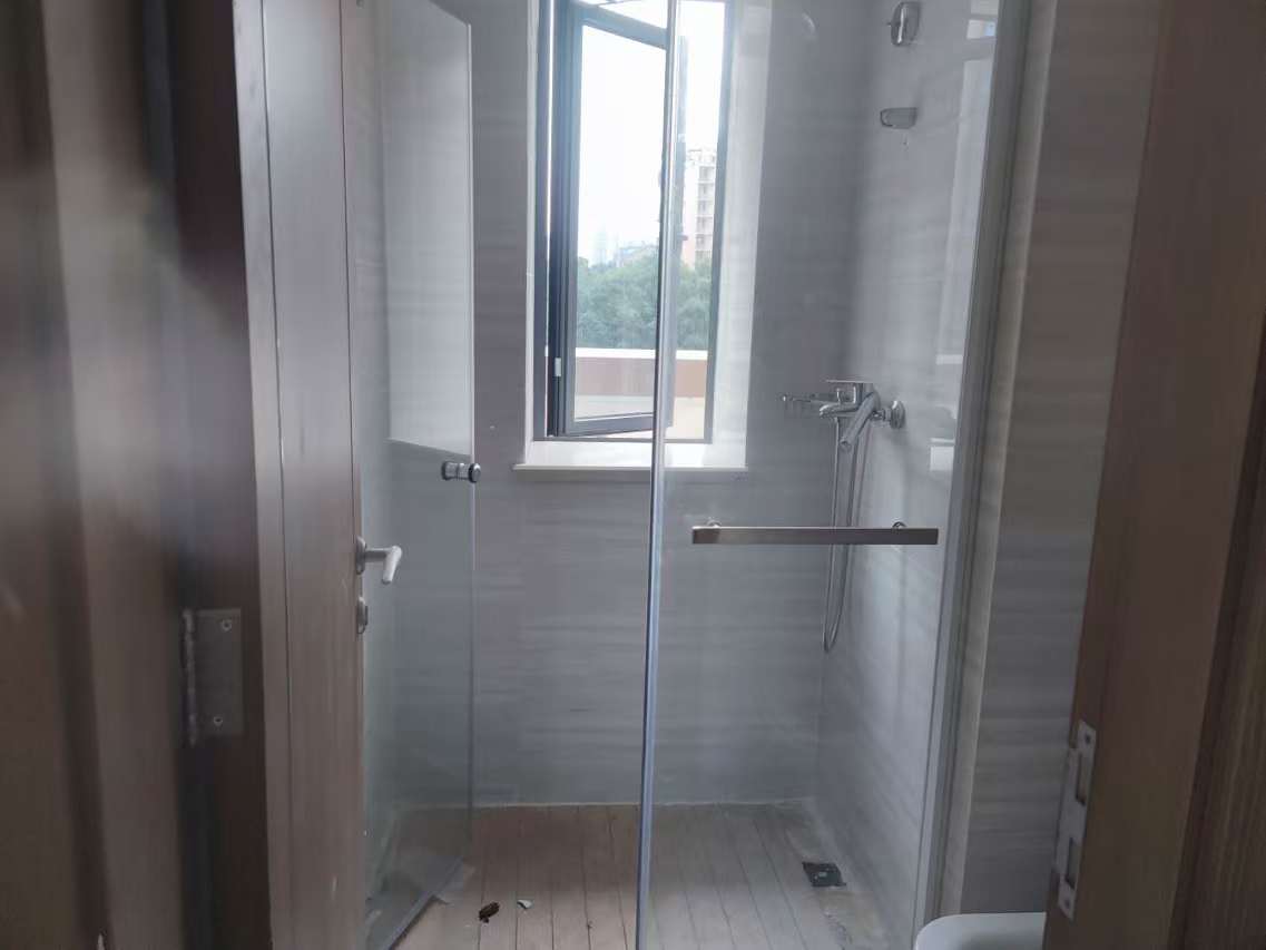 恒大金融广场 2室1厅1卫 2800.0元/月 恒大金融广场 2室1厅1卫 2800.0元/月室内图