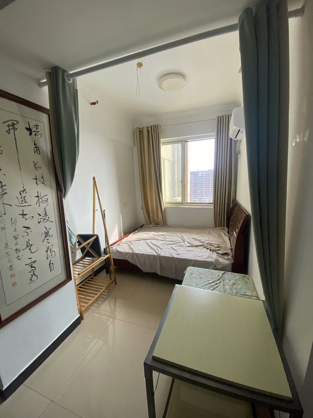 星城荣域 1室1厅1卫 1500.0元/月 星城荣域 1室1厅1卫 1500.0元/月室内图