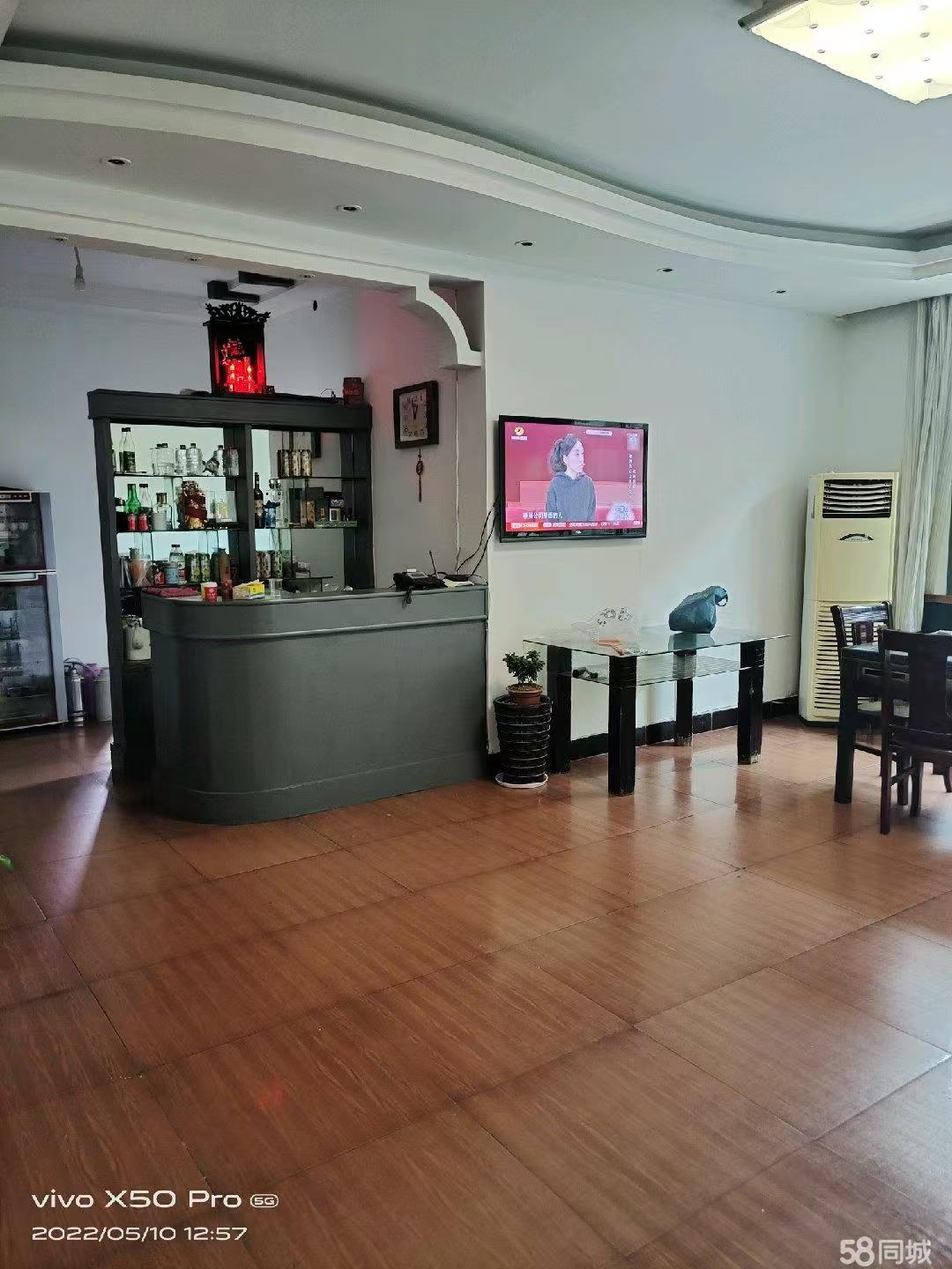 龙泰大楼(龙泰小区)  5室2厅2卫    2400.0元/月 龙泰大楼(龙泰小区)  5室2厅2卫    2400.0元/月室内图