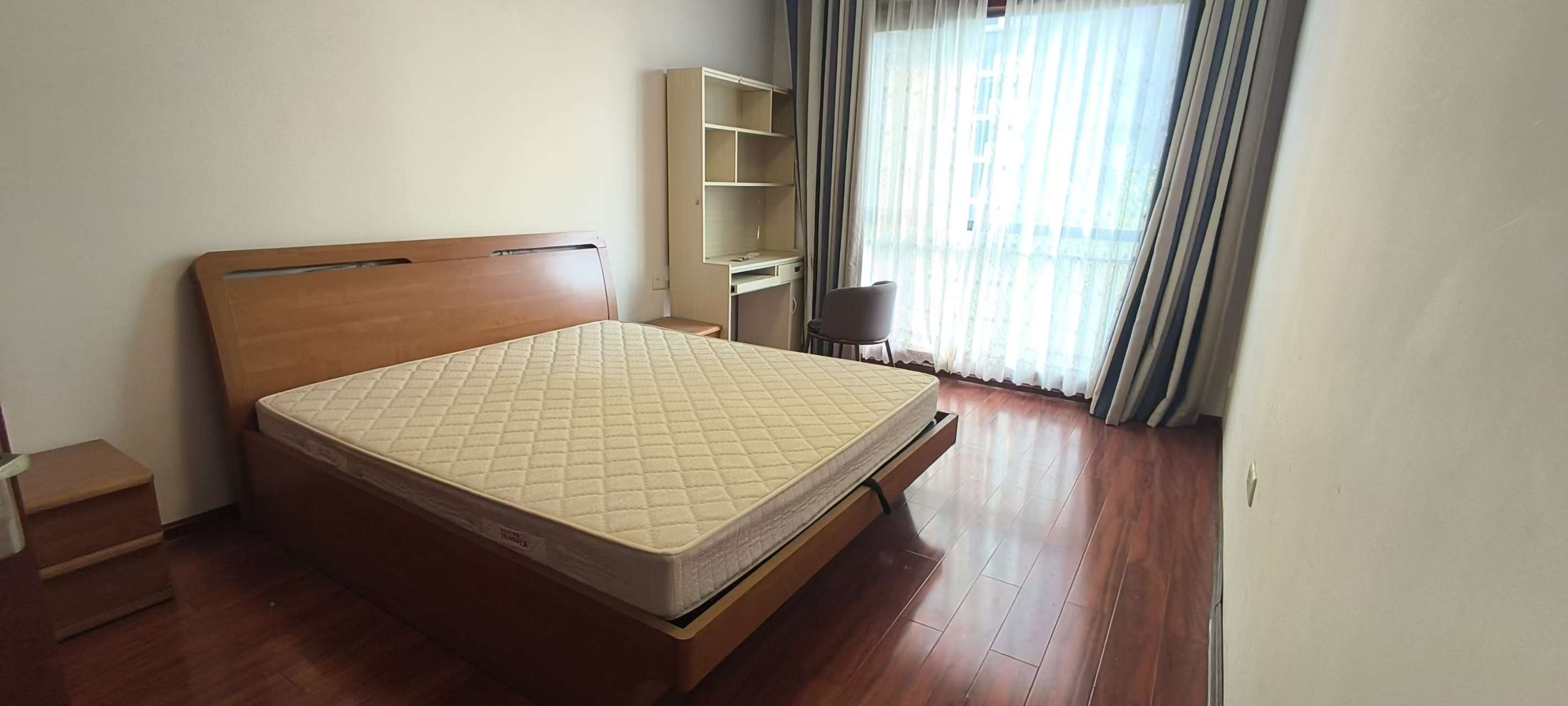 湘江世纪城望江苑 3室2厅2卫 2600.0元/月 湘江世纪城望江苑 3室2厅2卫 2600.0元/月室内图