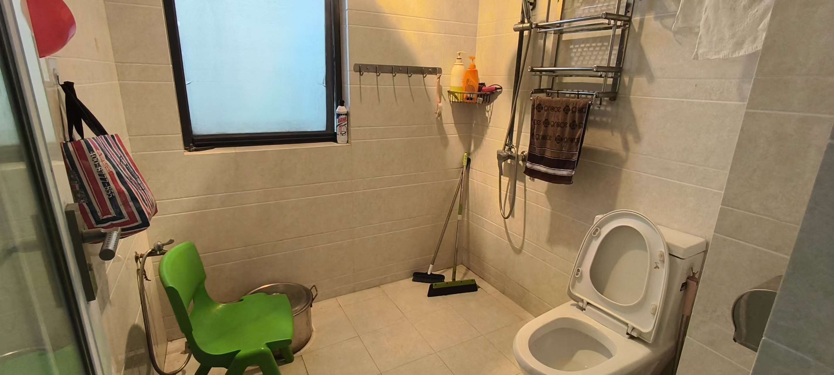 湘江世纪城望江苑 3室2厅2卫 2600.0元/月 湘江世纪城望江苑 3室2厅2卫 2600.0元/月室内图