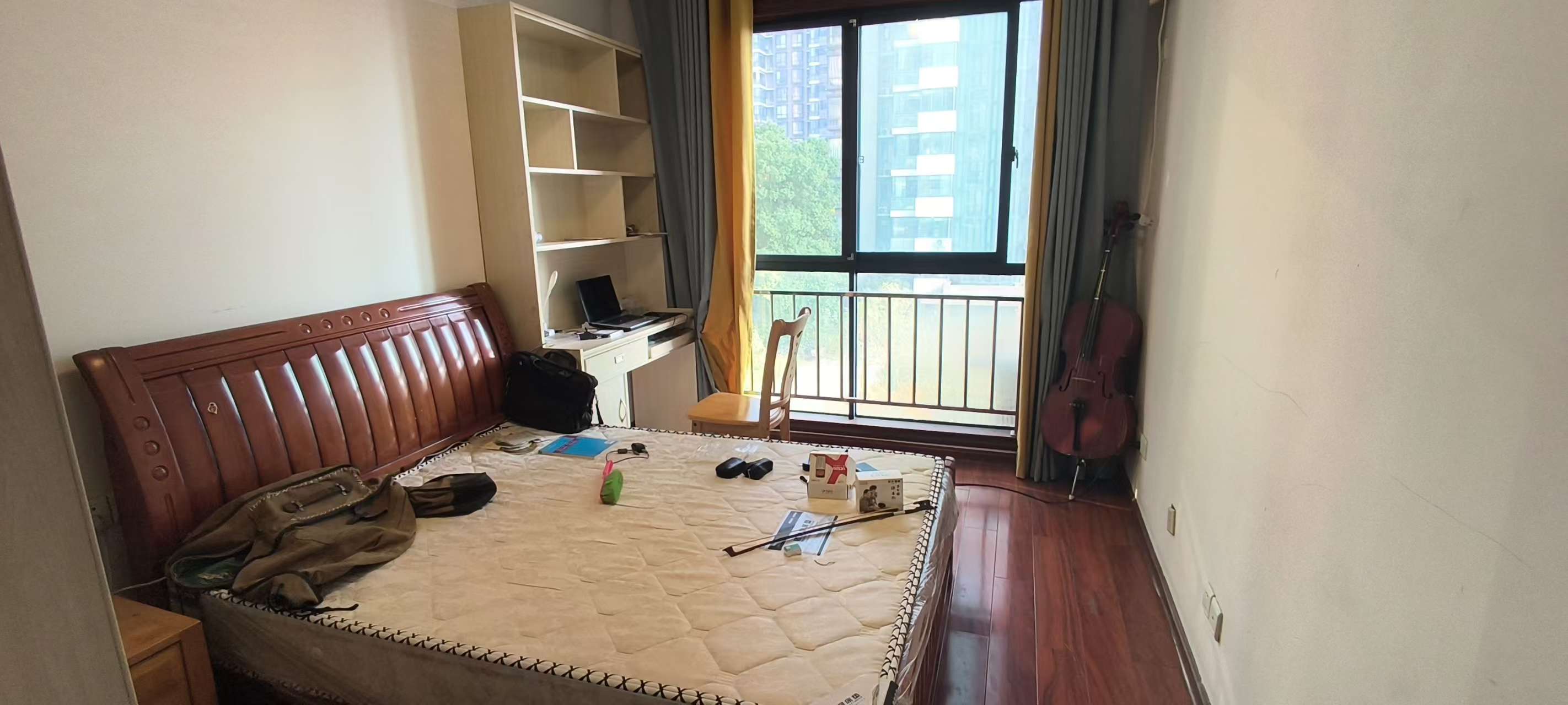 湘江世纪城望江苑 3室2厅2卫 2600.0元/月 湘江世纪城望江苑 3室2厅2卫 2600.0元/月室内图