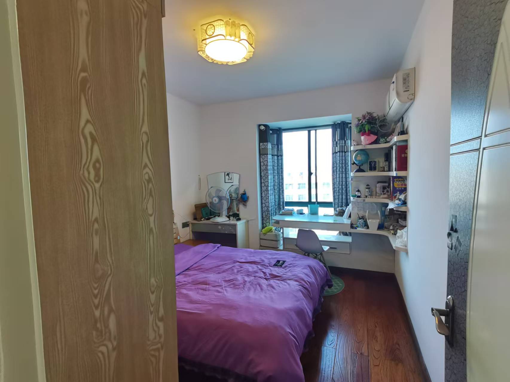 天鹅湖1号 3室2厅2卫 72.8万 天鹅湖1号 3室2厅2卫 72.8万室内图