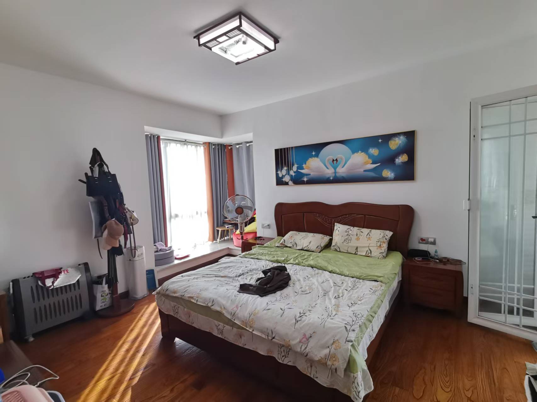 天鹅湖1号 3室2厅2卫 72.8万 天鹅湖1号 3室2厅2卫 72.8万室内图