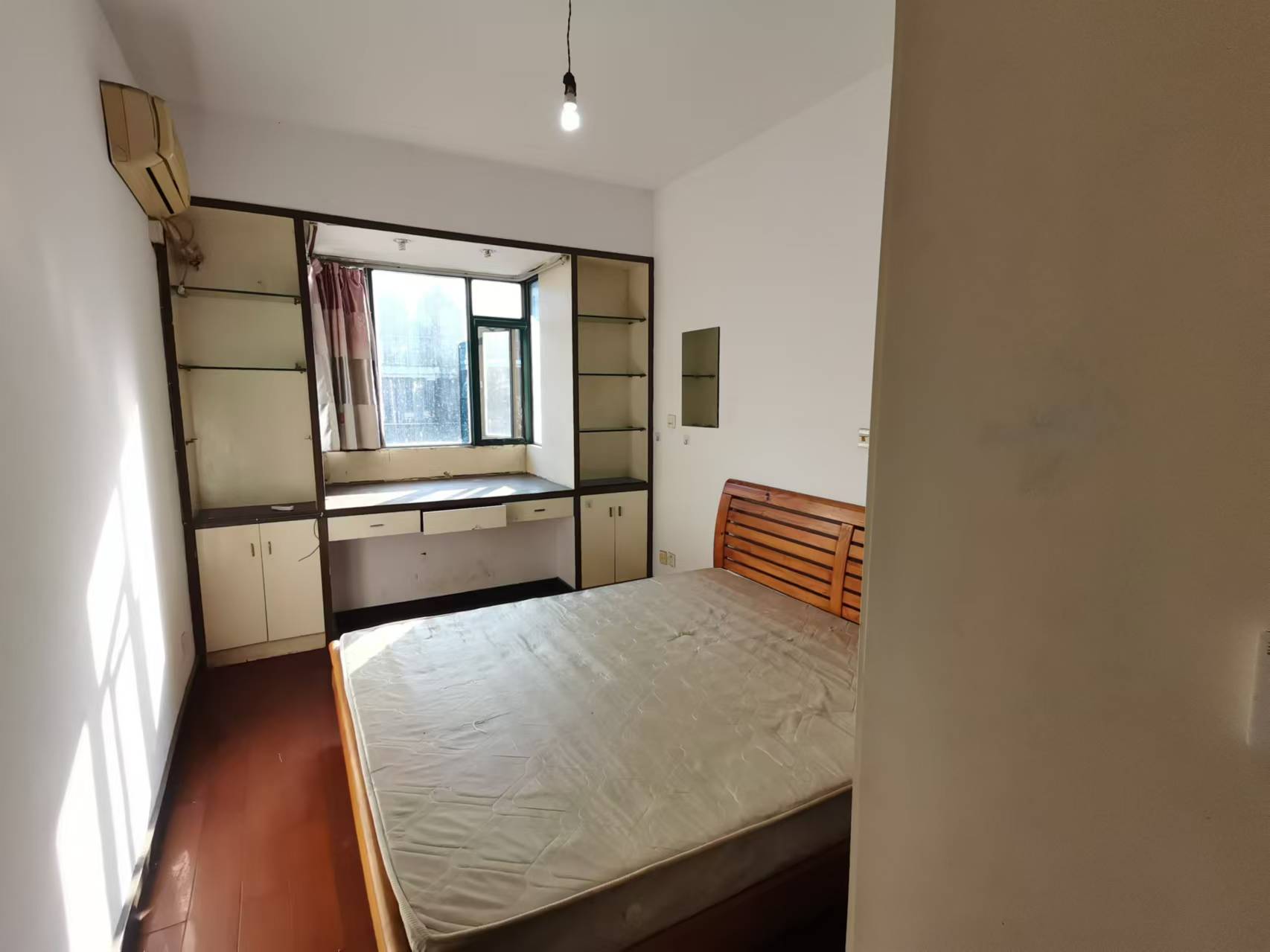 海创明珠花园 4室2厅2卫 42.8万 海创明珠花园 4室2厅2卫 42.8万室内图