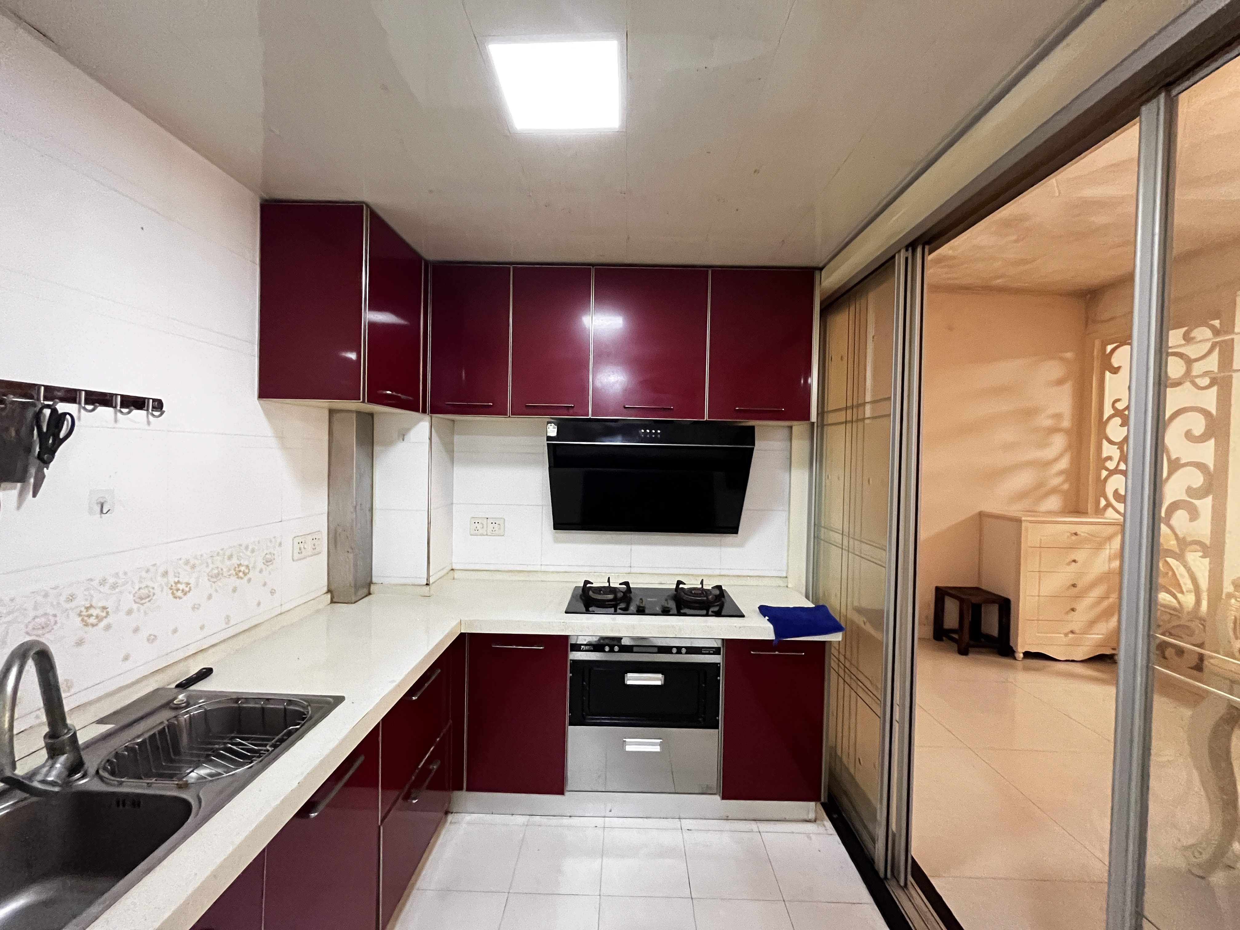 流金岁月-华晨国际 3室2厅2卫 2200.0元/月 流金岁月-华晨国际 3室2厅2卫 2200.0元/月室内图