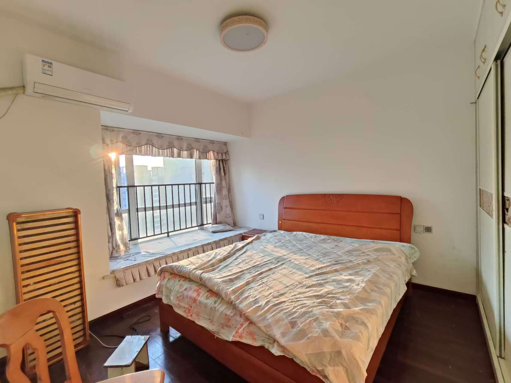 美的城三期 3室1厅1卫 1800.0元/月 美的城三期 3室1厅1卫 1800.0元/月室内图