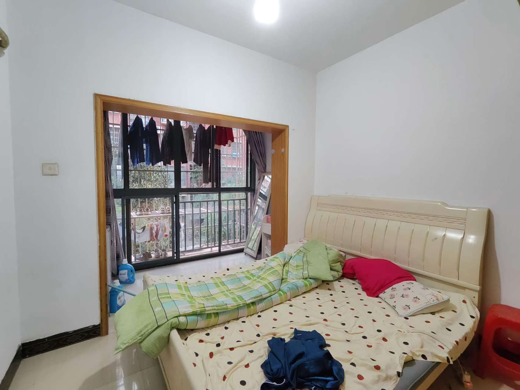 湘湾A区 1室1厅1卫 950.0元/月 湘湾A区 1室1厅1卫 950.0元/月室内图