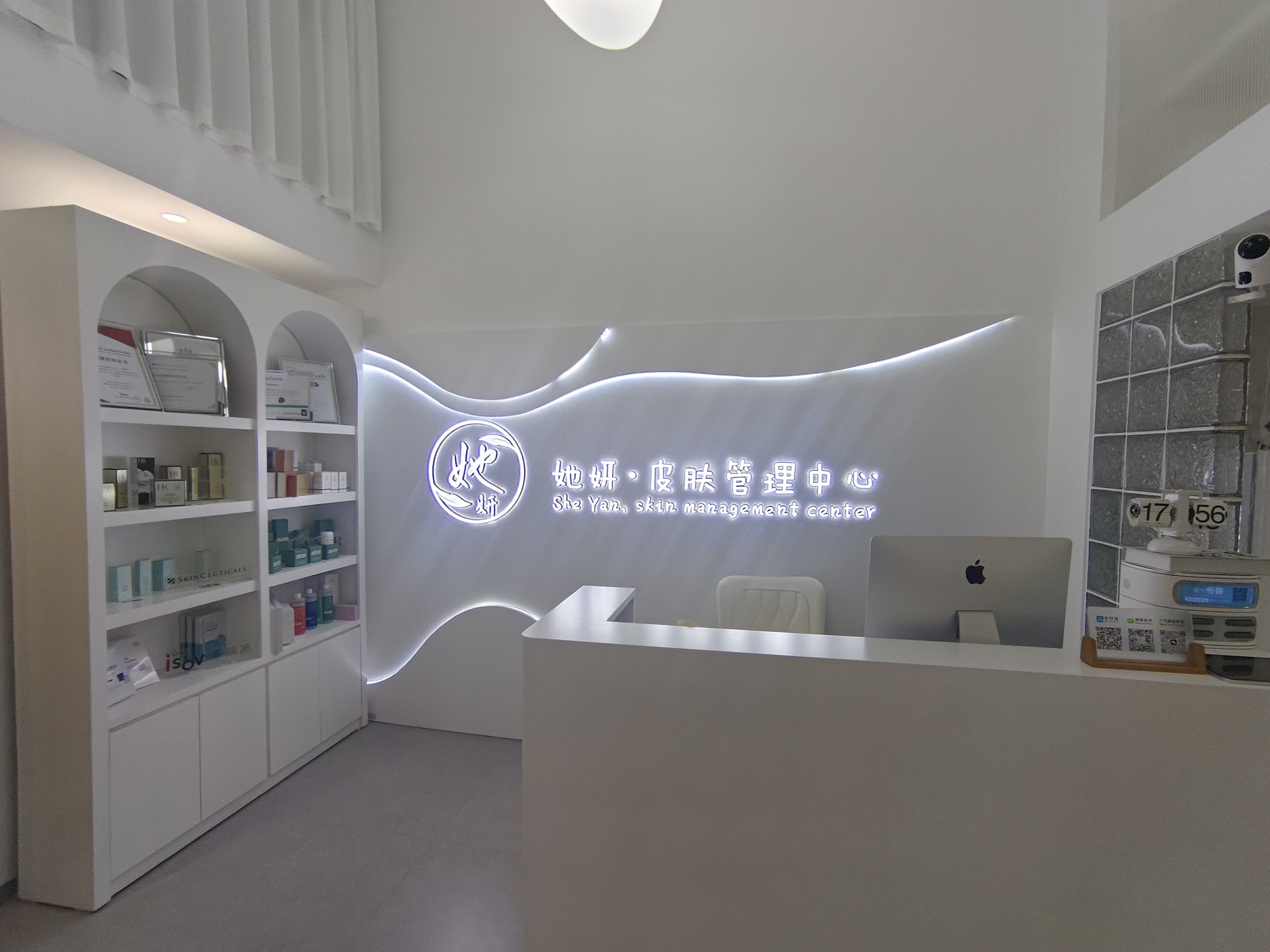 京武浪琴山三期(京武中心) 2室1厅1卫 6800.0元/月 京武浪琴山三期(京武中心) 2室1厅1卫 6800.0元/月室内图