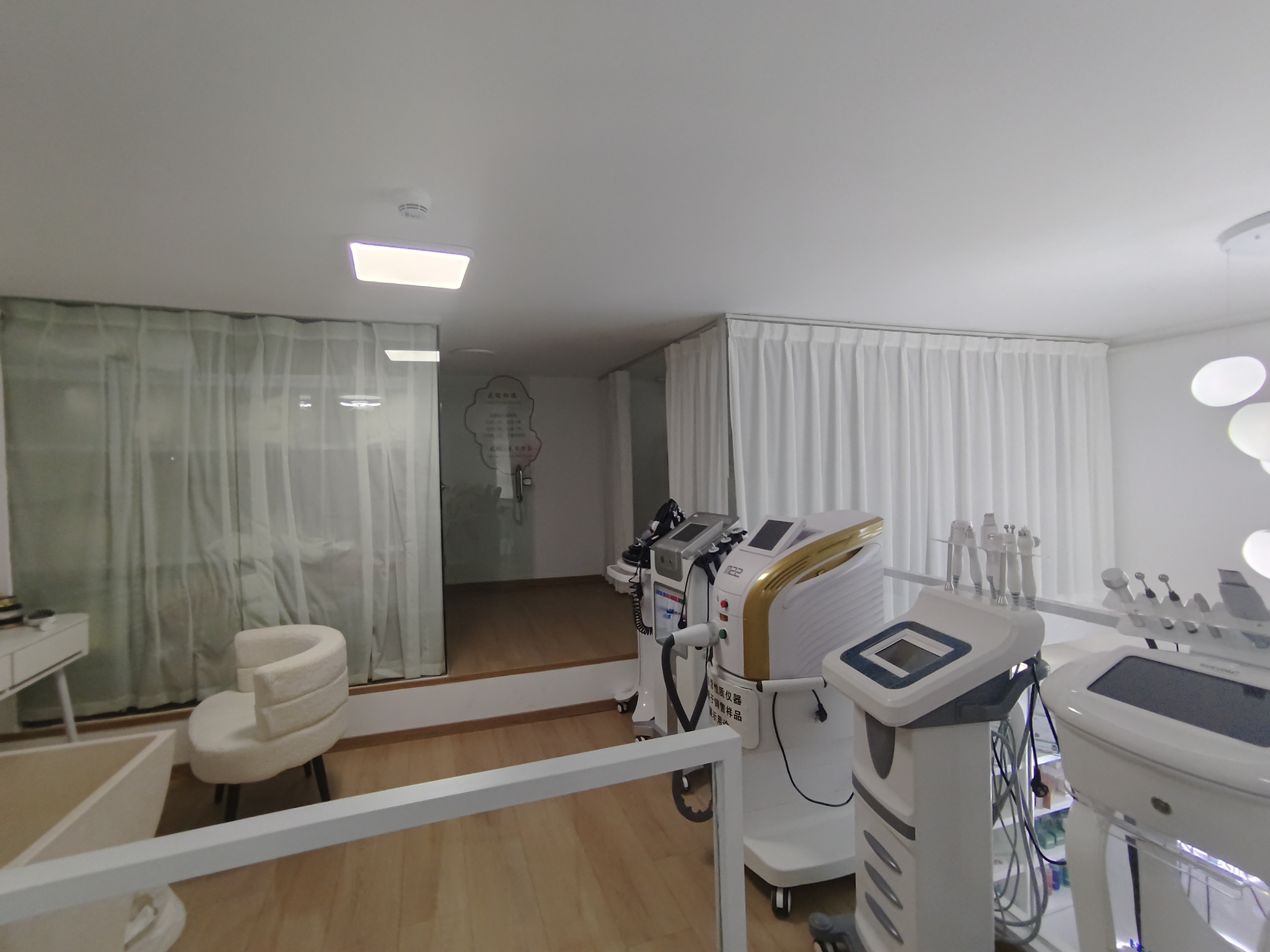 京武浪琴山三期(京武中心) 2室1厅1卫 6800.0元/月 京武浪琴山三期(京武中心) 2室1厅1卫 6800.0元/月室内图