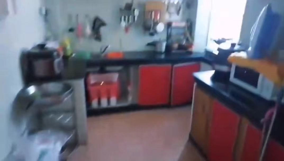 菊苑小区西区 4室2厅2卫 90.0万 菊苑小区西区 4室2厅2卫 90.0万室内图