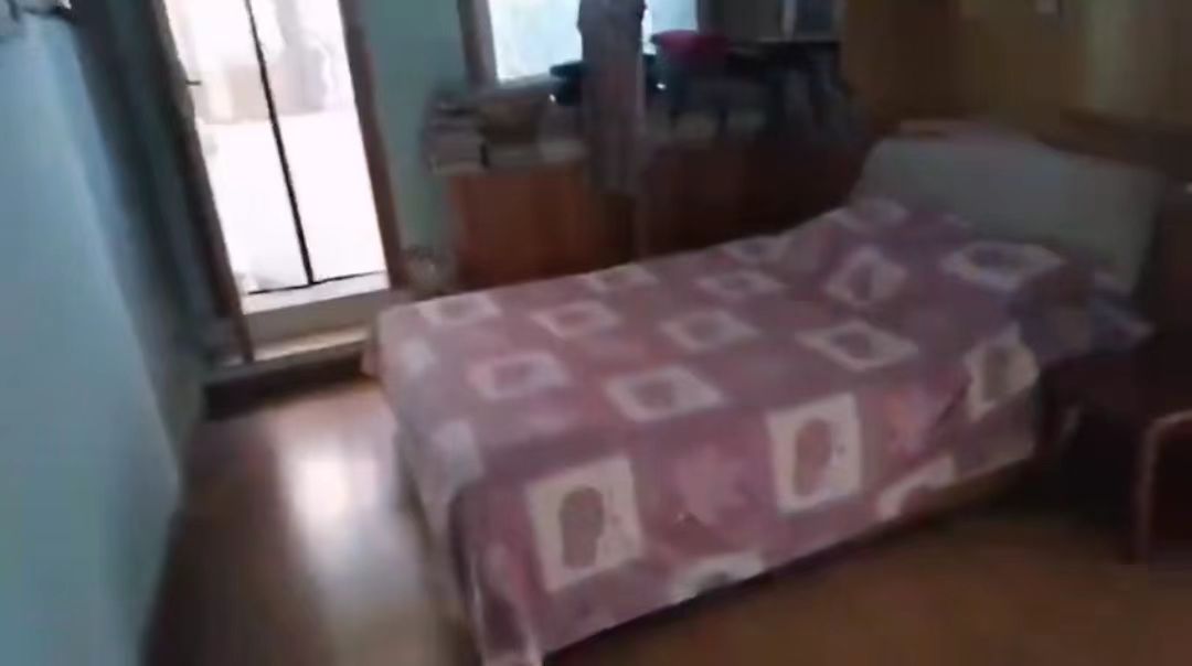 菊苑小区西区 4室2厅2卫 90.0万 菊苑小区西区 4室2厅2卫 90.0万室内图