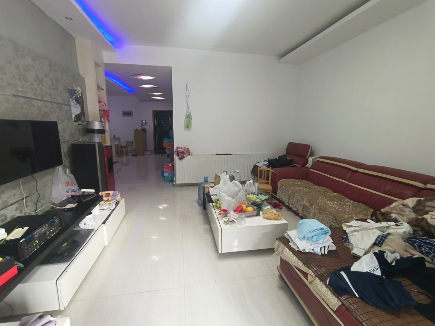 新城首座  3室2厅2卫    41.8万 新城首座  3室2厅2卫    41.8万