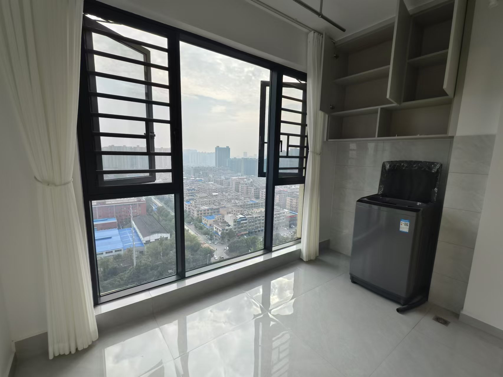 杏梨苑 2室2厅1卫 2000.0元/月 杏梨苑 2室2厅1卫 2000.0元/月室内图