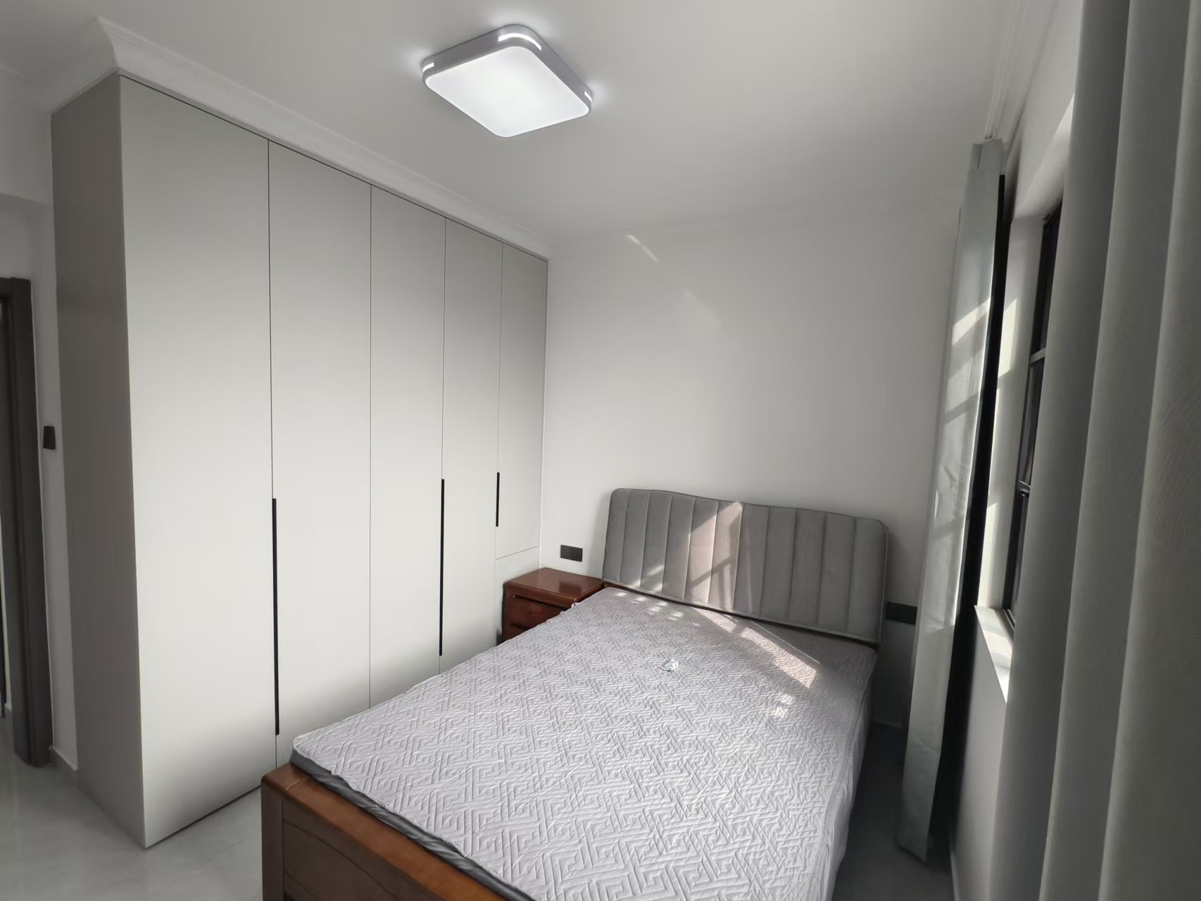 杏梨苑 2室2厅1卫 2000.0元/月 杏梨苑 2室2厅1卫 2000.0元/月室内图