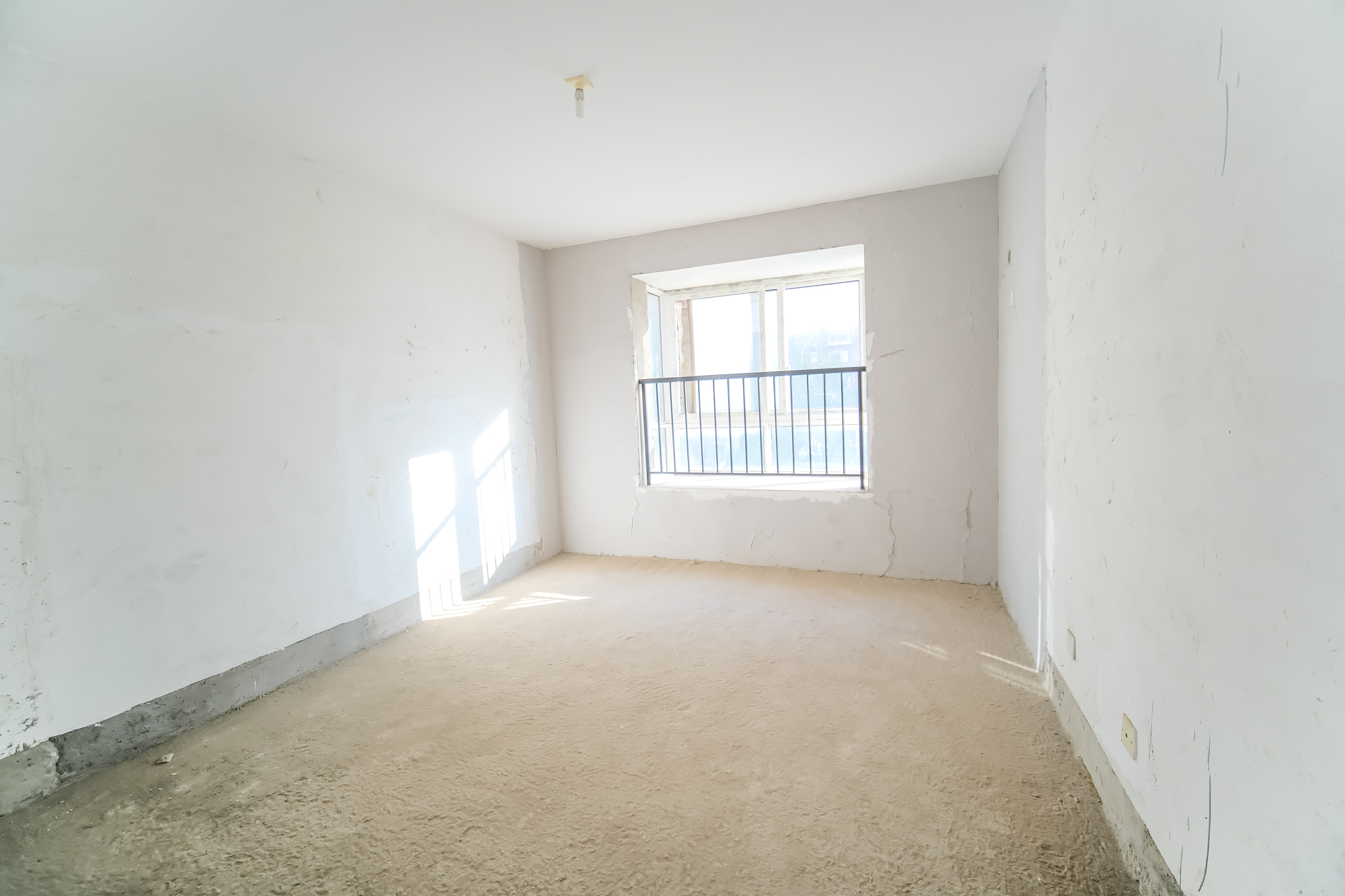 长丰星城 4室2厅2卫 56.8万 长丰星城 4室2厅2卫 56.8万卧室