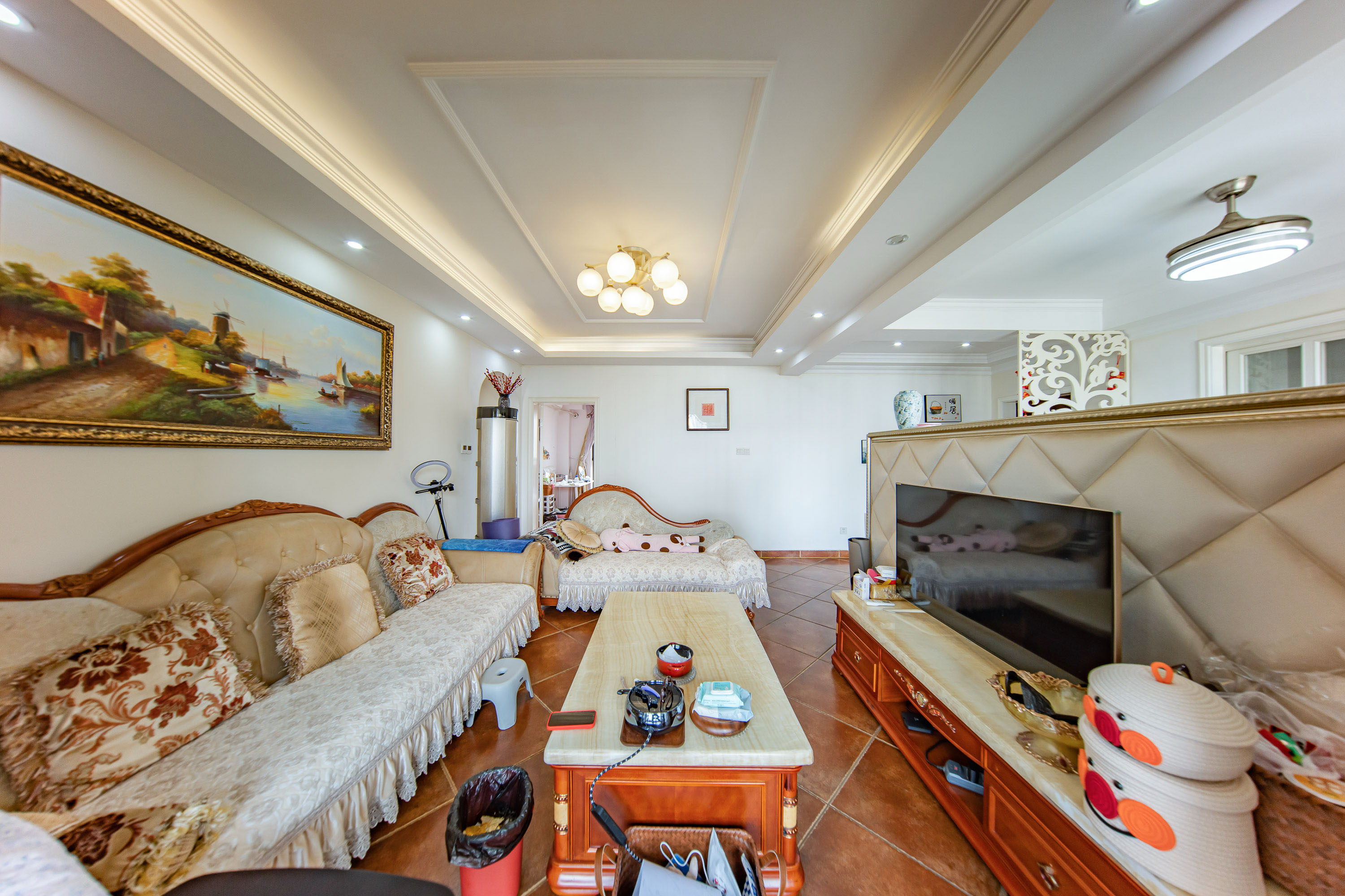 中建麓山和苑 3室2厅1卫 68.8万 中建麓山和苑 3室2厅1卫 68.8万客厅