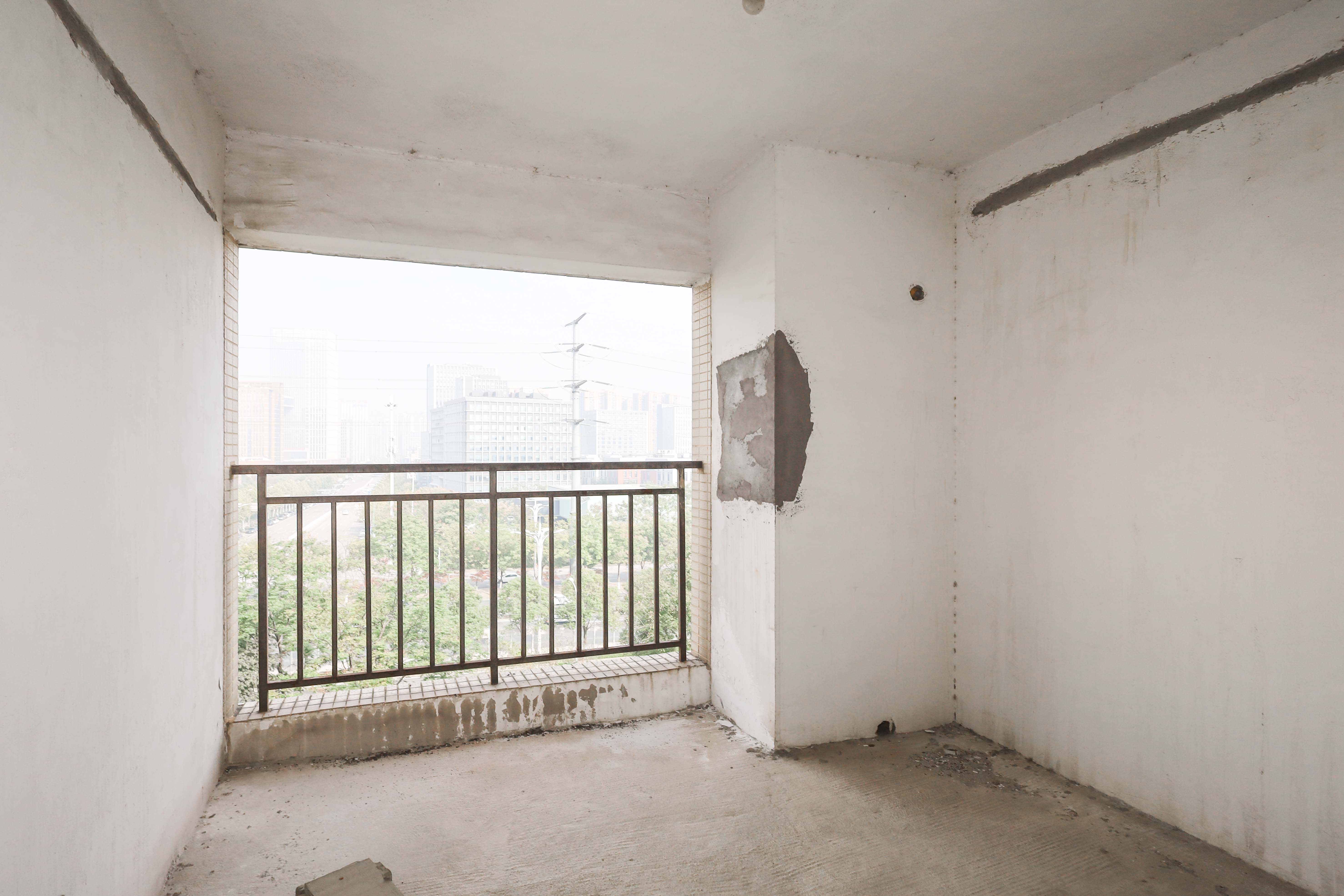 保利麓谷林语E区  3室2厅1卫    88.0万 保利麓谷林语E区  3室2厅1卫    88.0万卧室