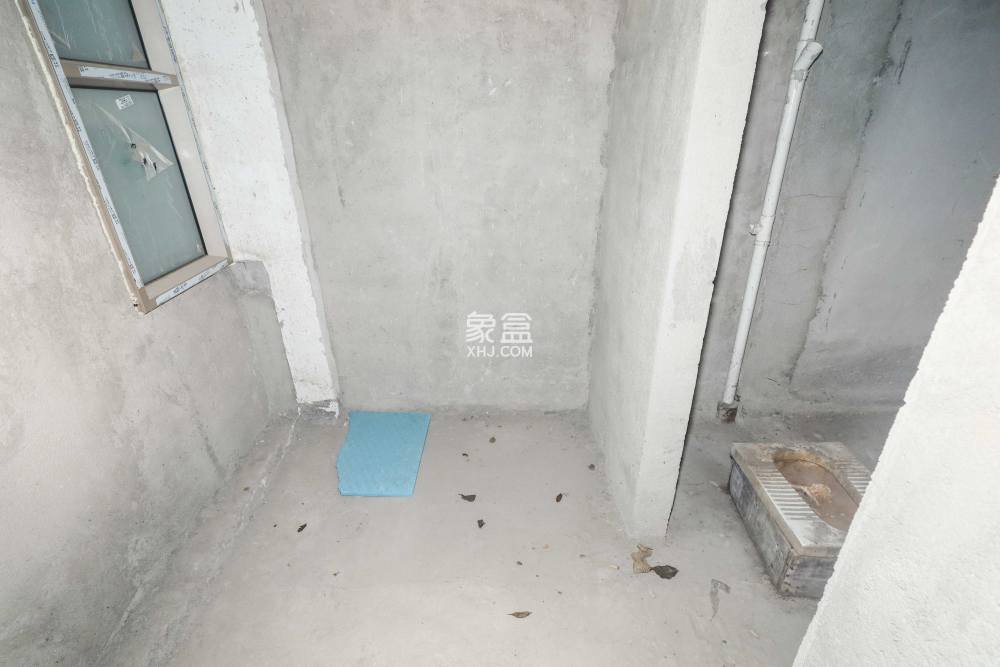 保利麓谷林語G區(qū)  5室2廳3衛(wèi)   458.00萬