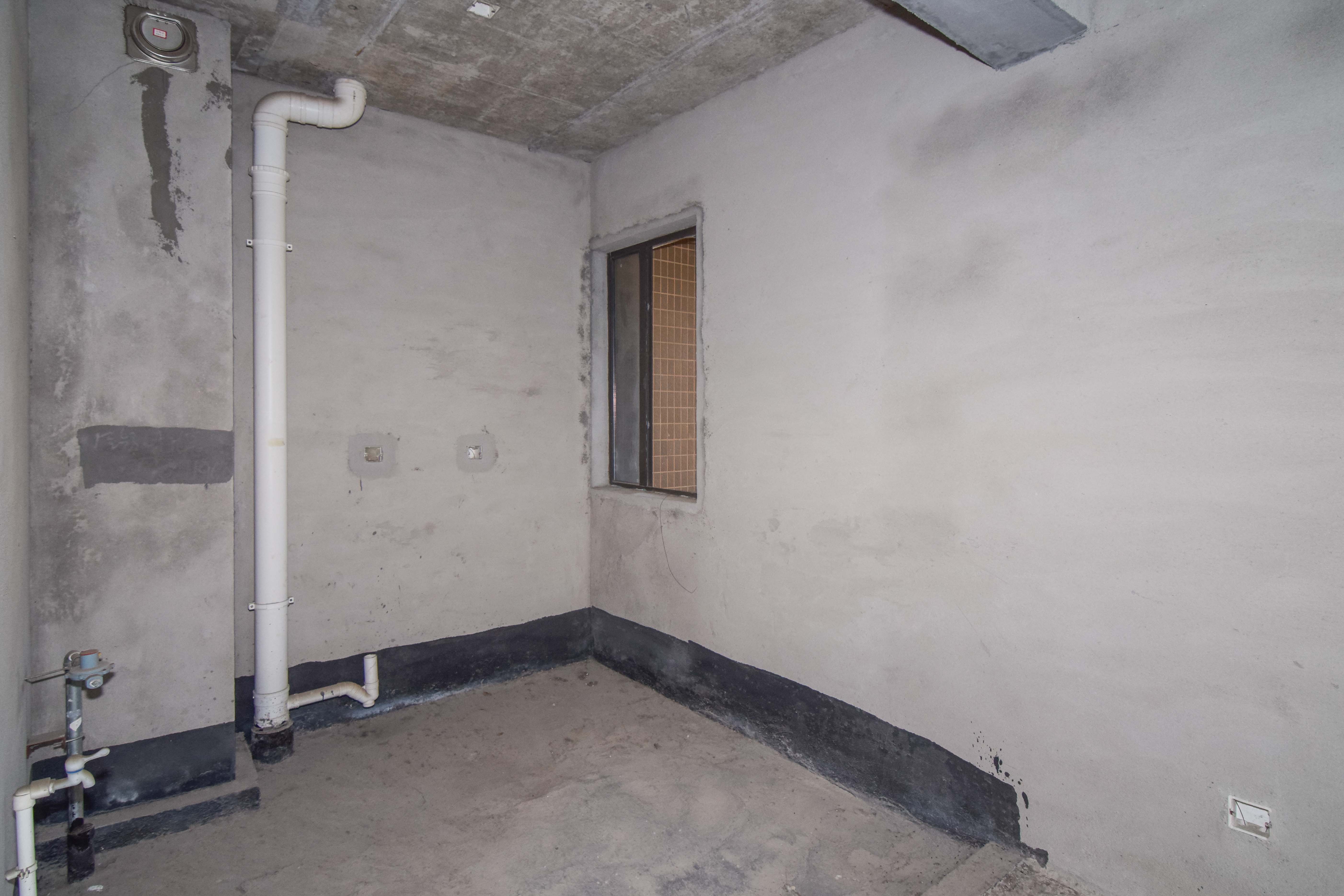 润和长郡(润和紫郡二三期) 3室2厅2卫 65.0万 润和长郡(润和紫郡二三期) 3室2厅2卫 65.0万厨房