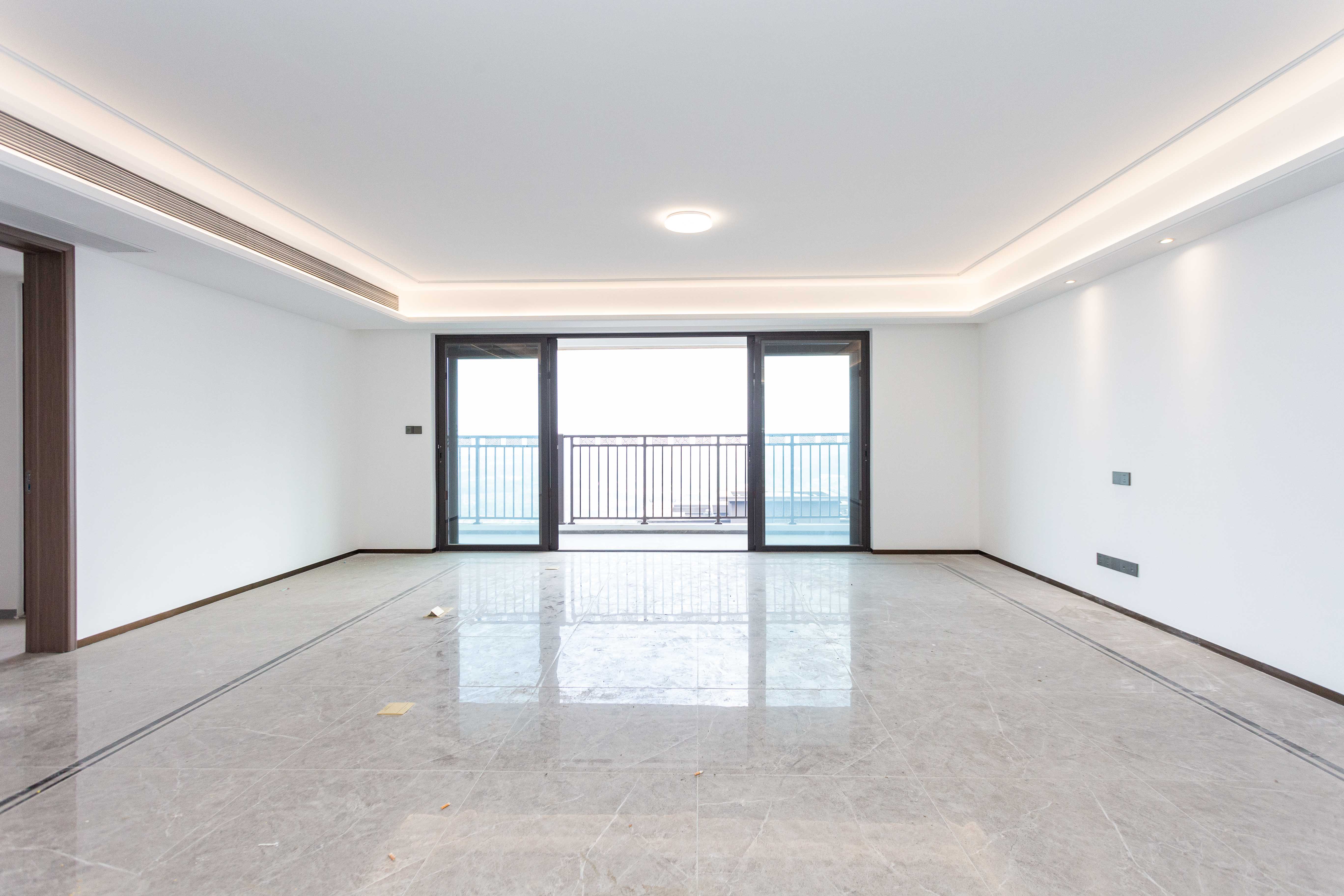 时代建发和著  4室2厅3卫    292.8万 时代建发和著  4室2厅3卫    292.8万客厅