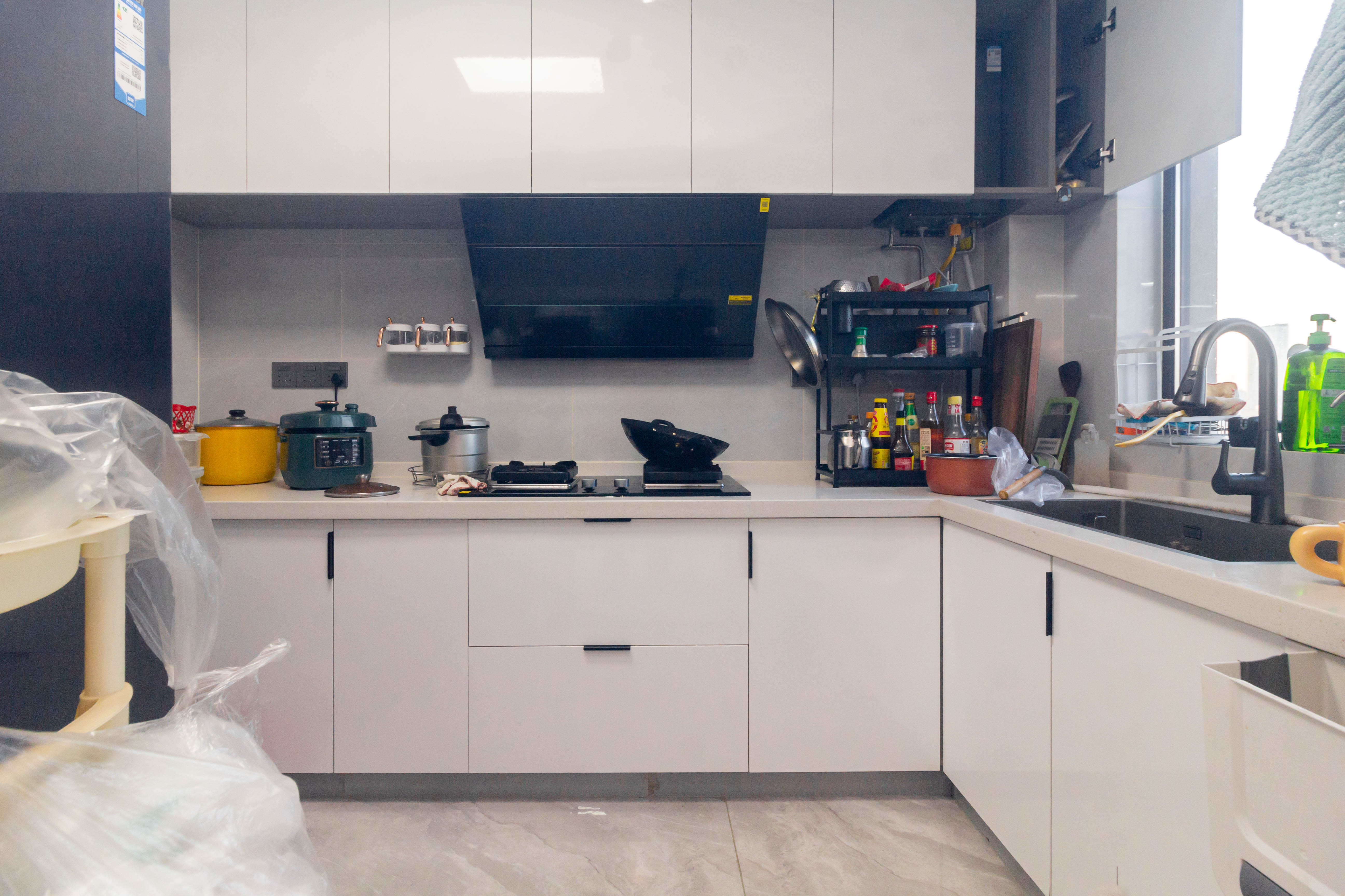 金广星苑  3室2厅2卫    95.0万 金广星苑  3室2厅2卫    95.0万厨房