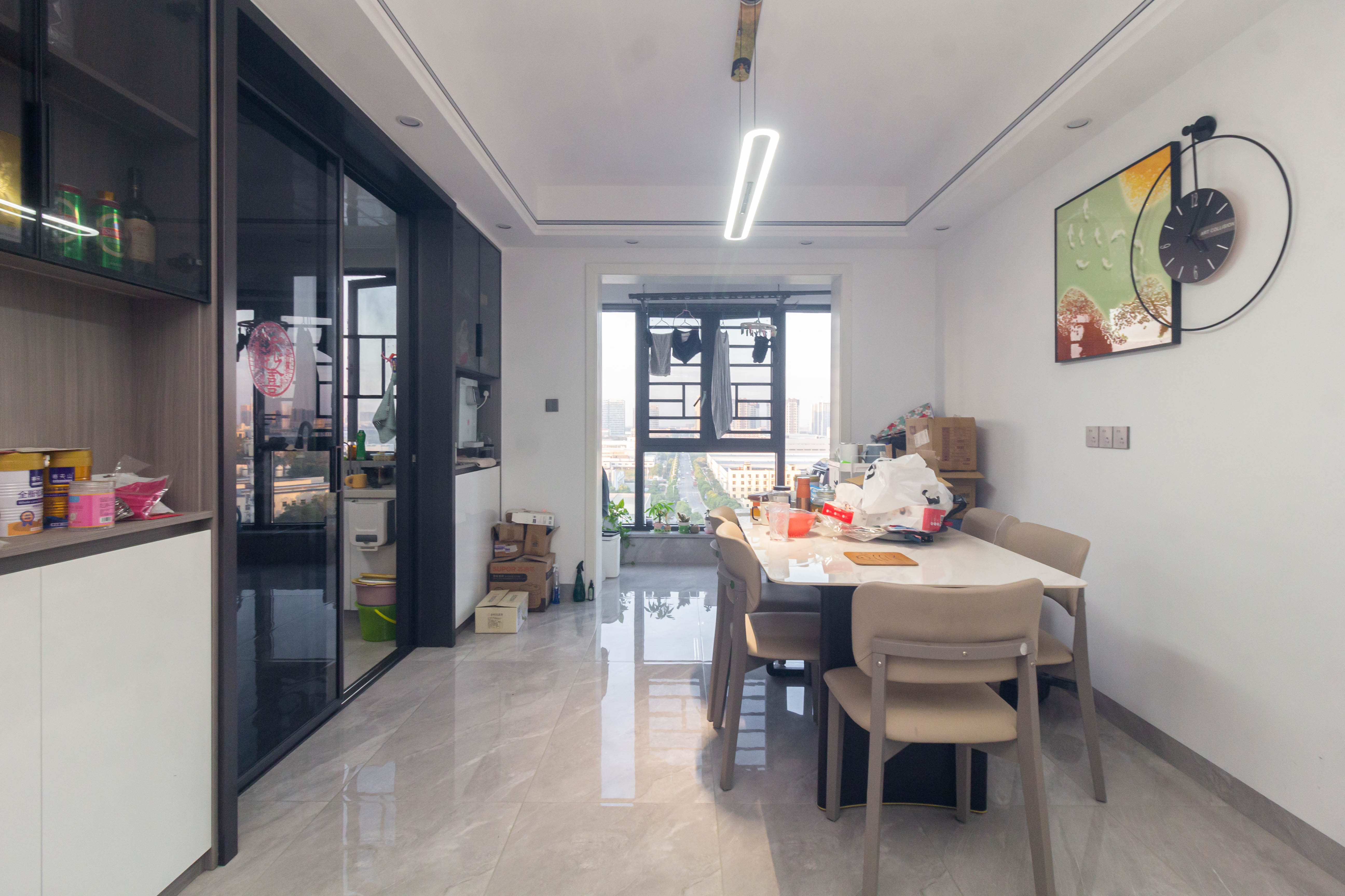 金广星苑  3室2厅2卫    95.0万 金广星苑  3室2厅2卫    95.0万客厅