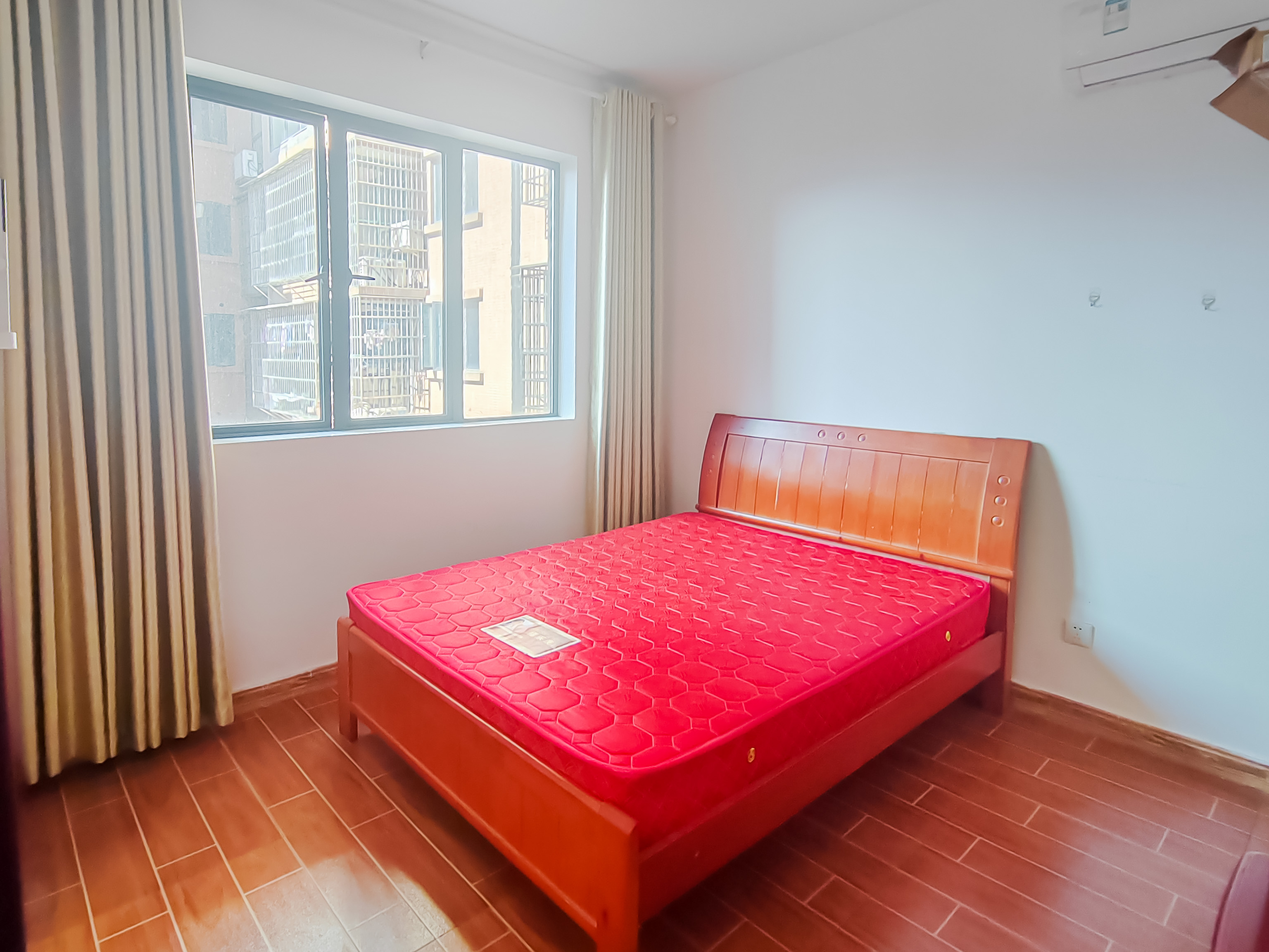 金鹏名都 2室1厅1卫 45.8万 金鹏名都 2室1厅1卫 45.8万卧室