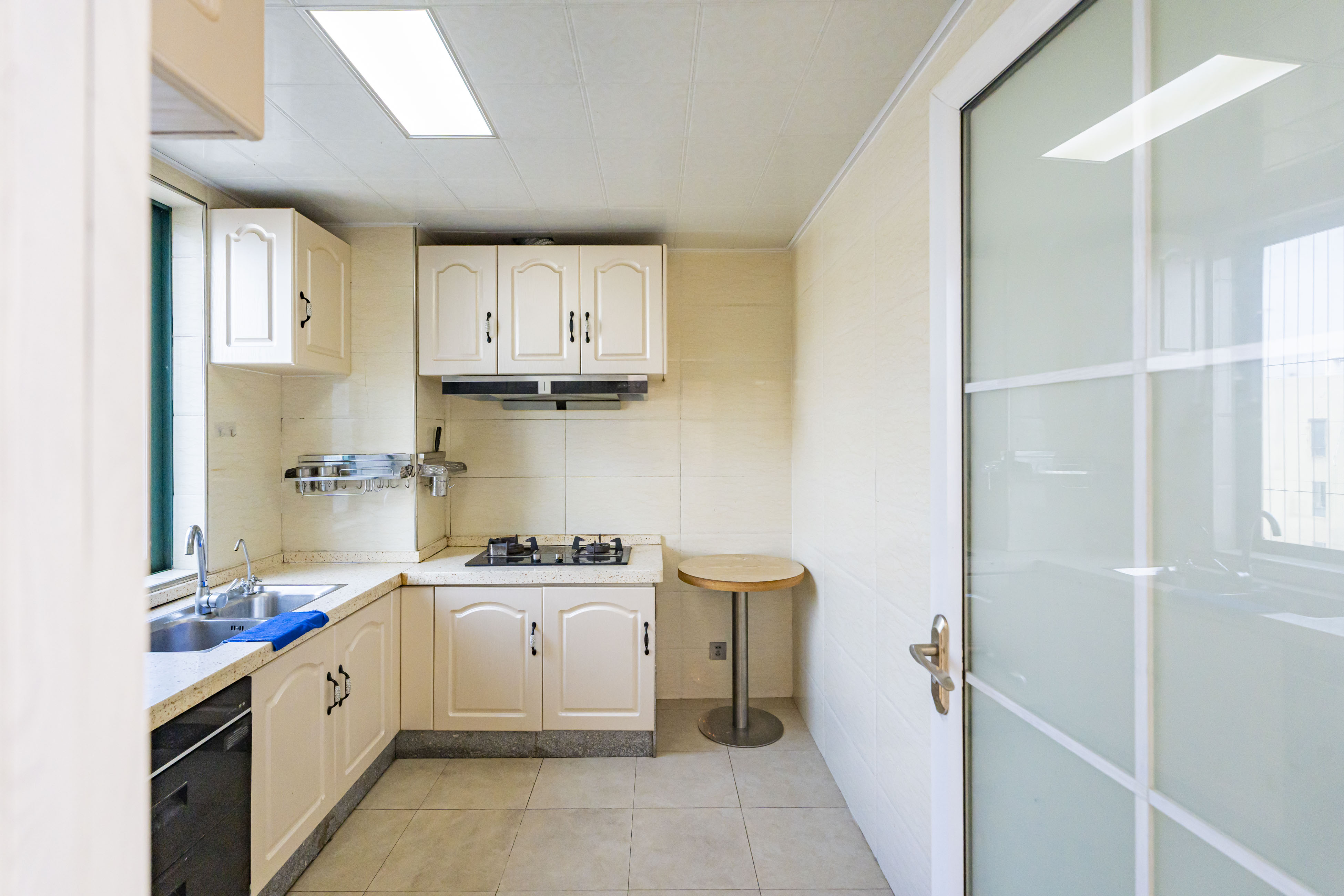 才子佳苑一期/二期 4室2厅2卫 98.0万 才子佳苑一期/二期 4室2厅2卫 98.0万厨房