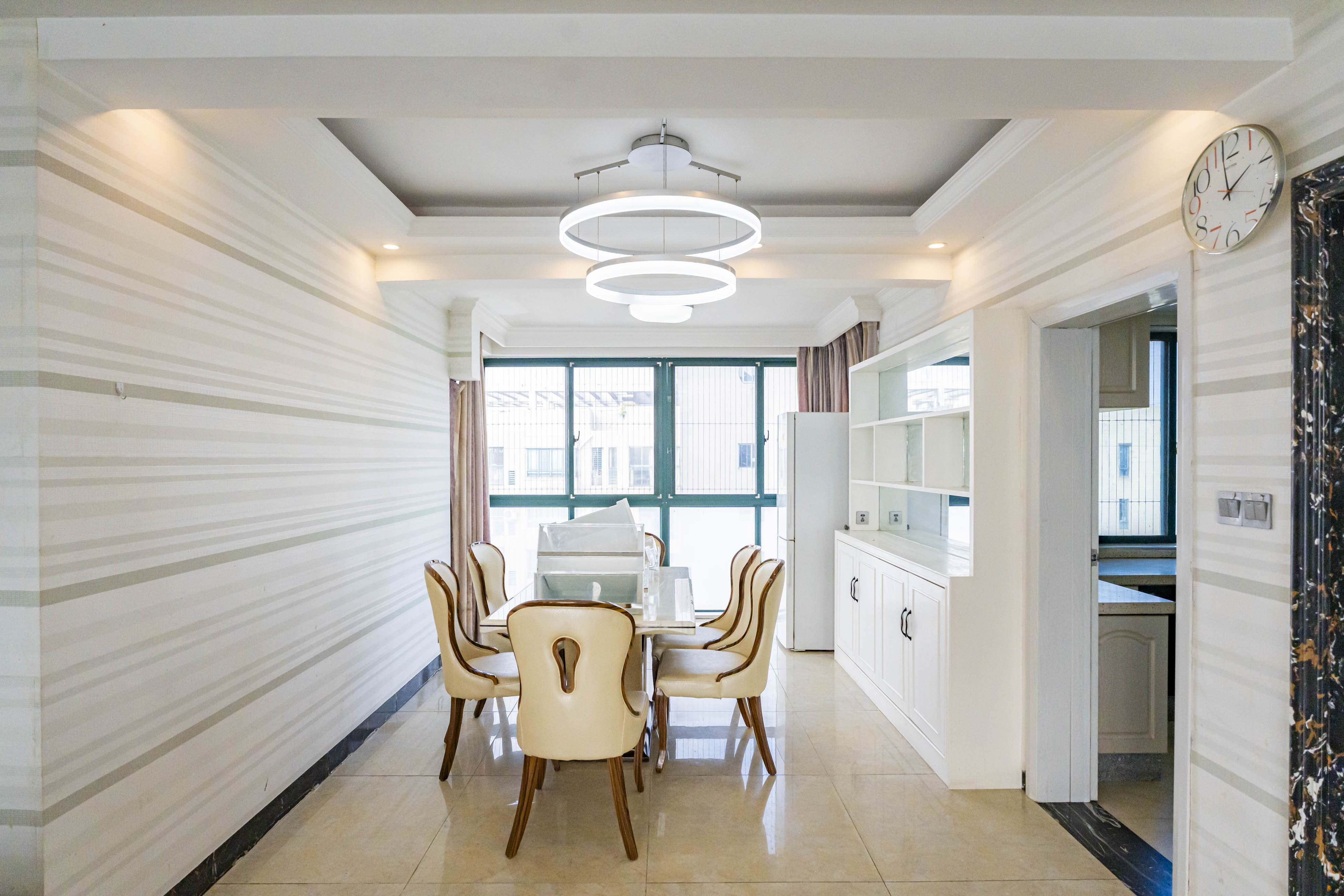 才子佳苑一期/二期 4室2厅2卫 98.0万 才子佳苑一期/二期 4室2厅2卫 98.0万客厅