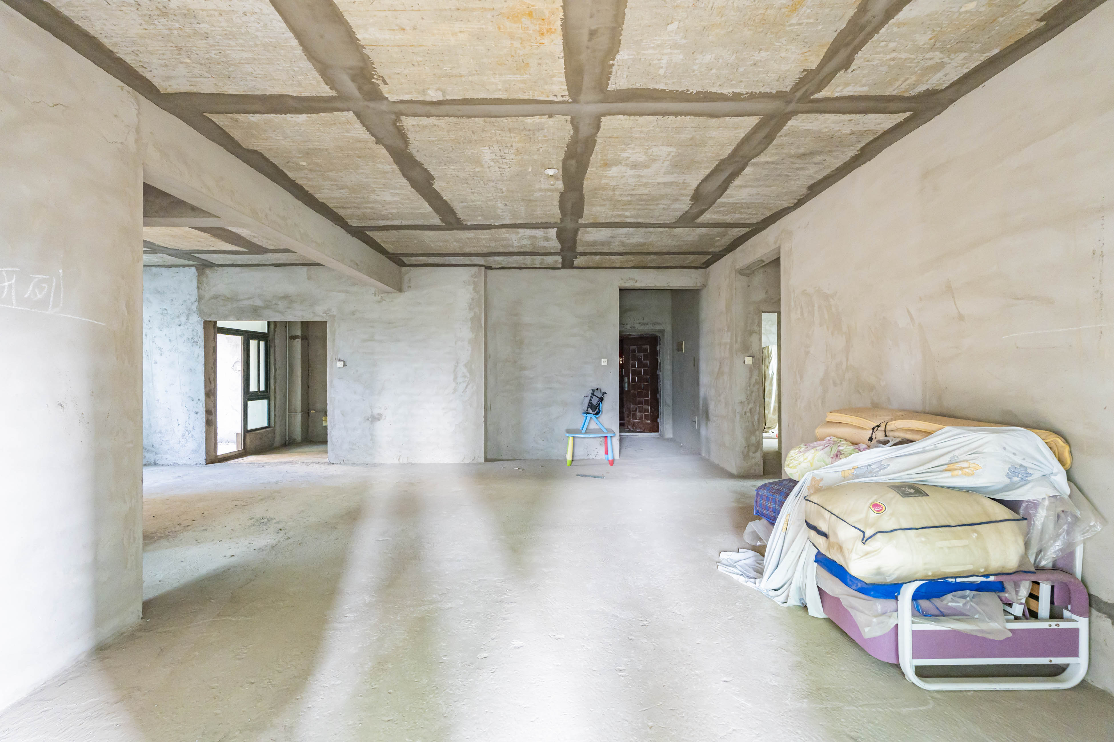 财富名园 4室2厅2卫 140.0万 财富名园 4室2厅2卫 140.0万客厅