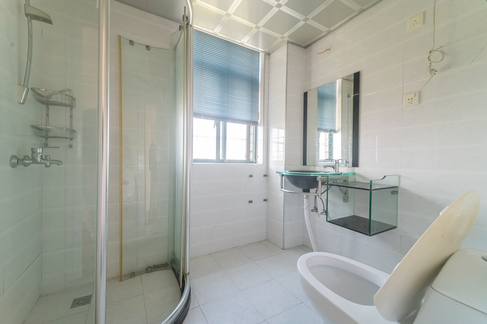 天和华城 3室2厅2卫 52.8万 天和华城 3室2厅2卫 52.8万卫生间